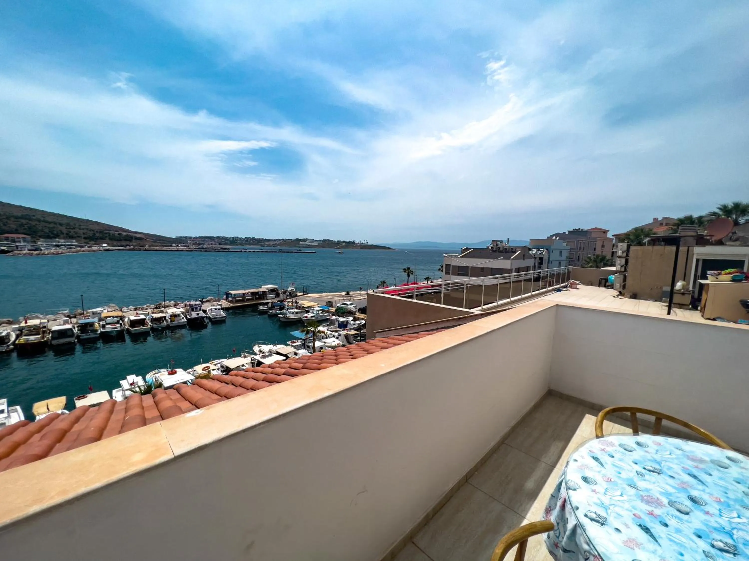 Sea view in Larimar Hotel Cesme