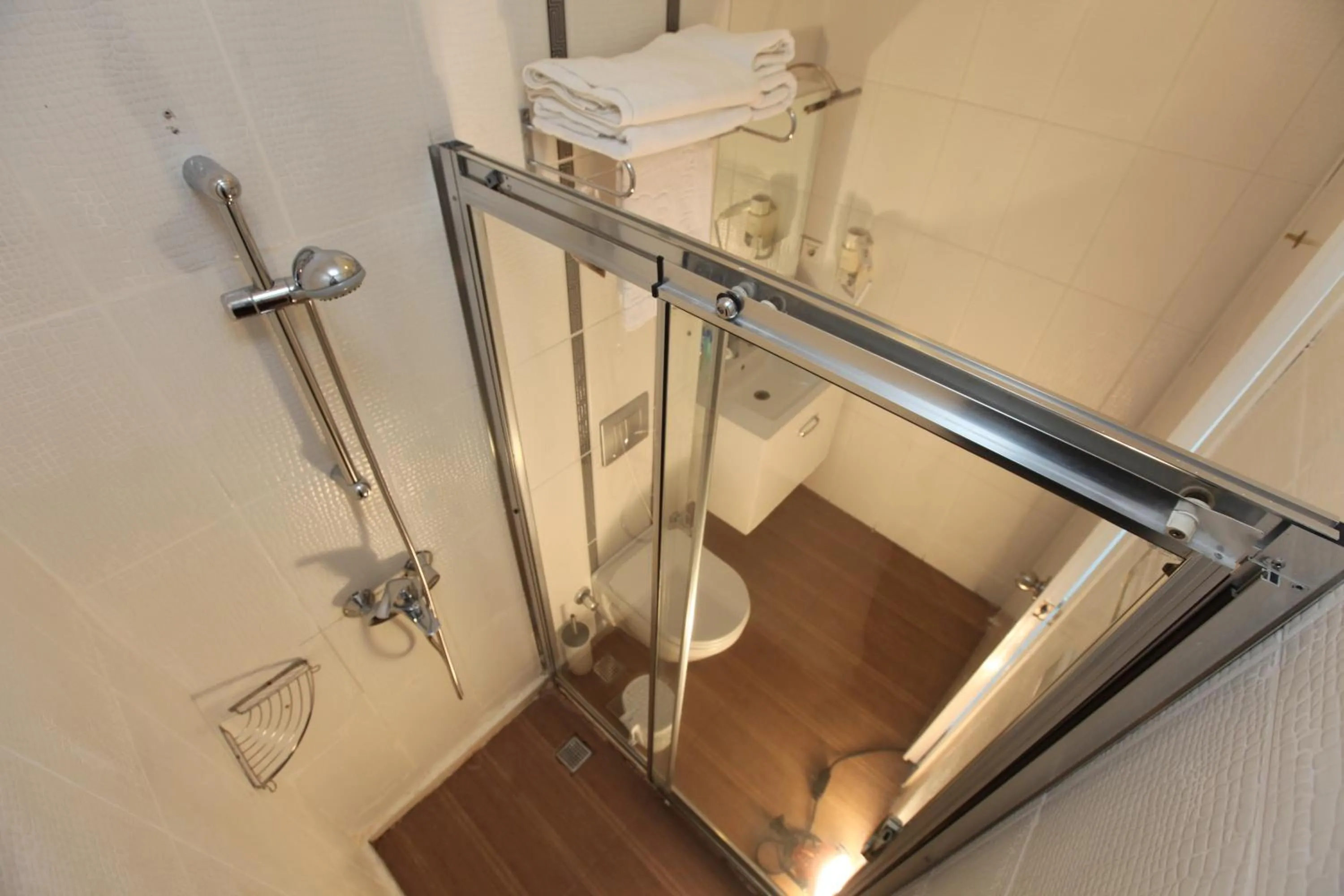 Bathroom in Larimar Hotel Cesme