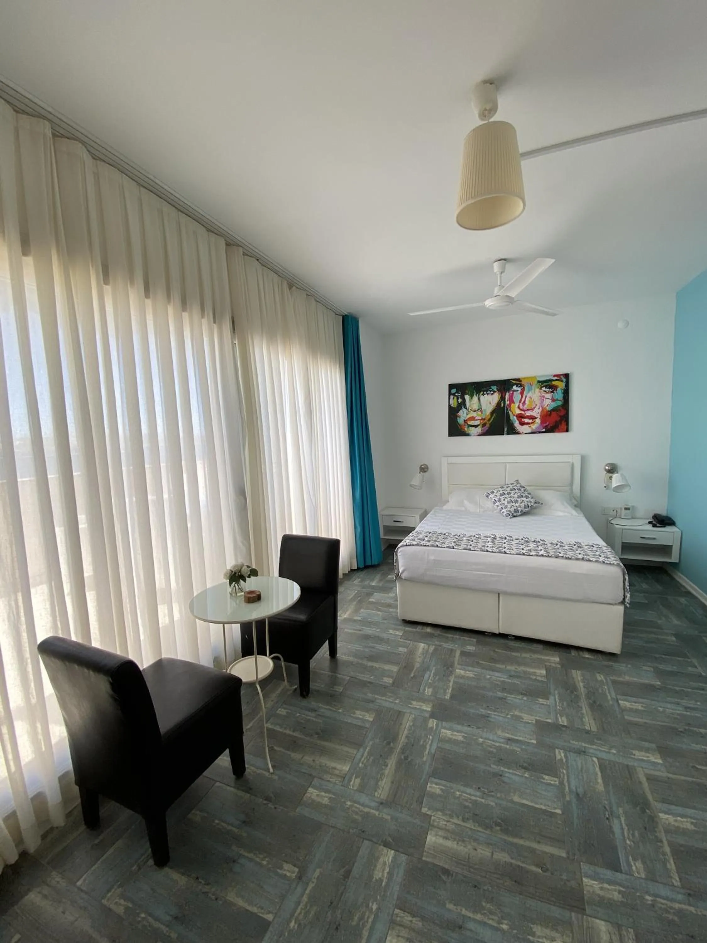 Photo of the whole room, Bed in Larimar Hotel Cesme