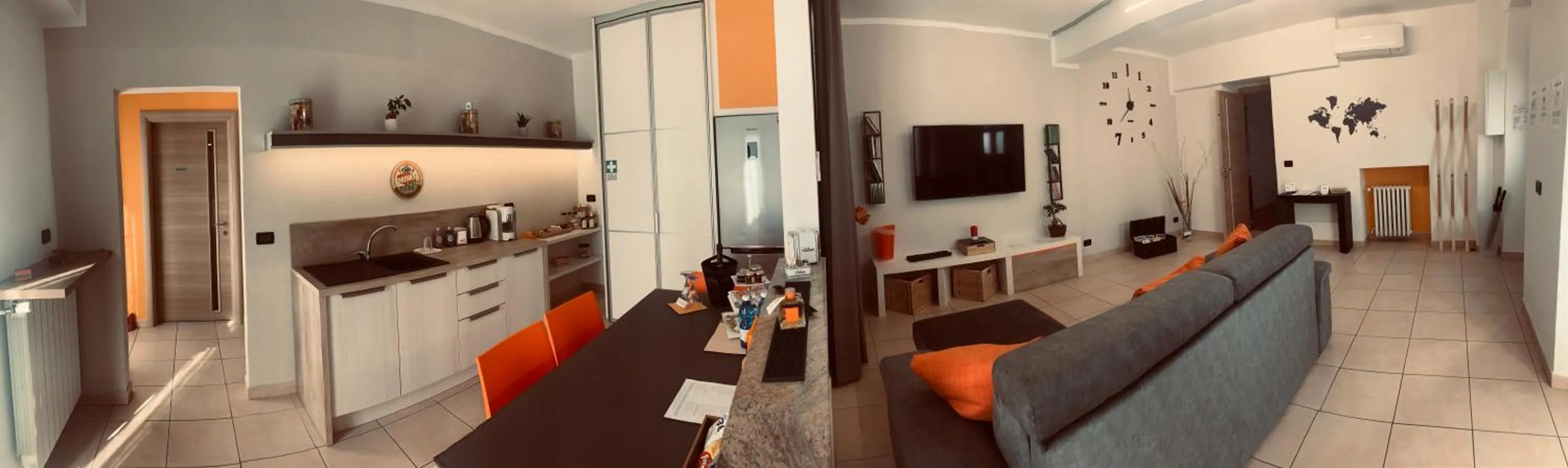 Photo of the whole room in BB Borgo Biella