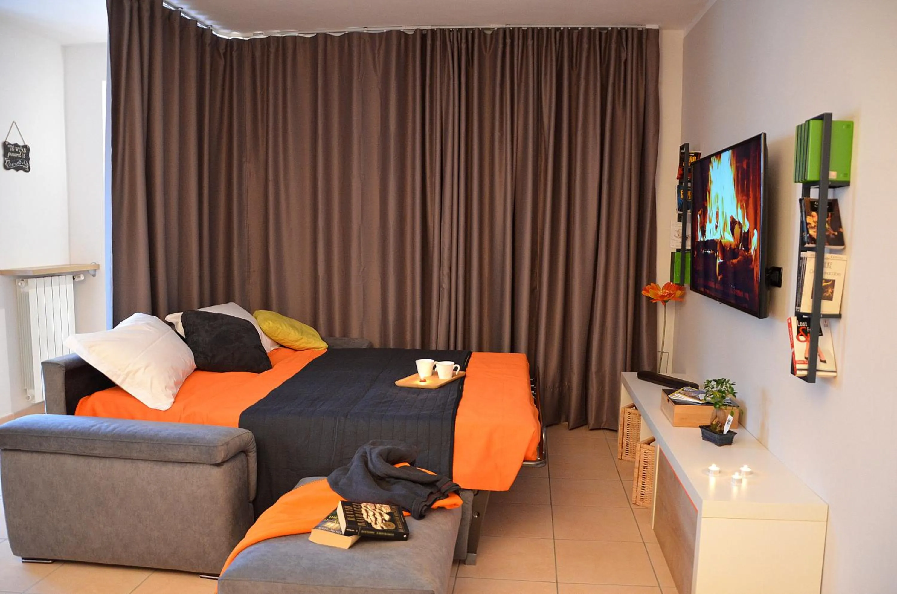 Seating area, Bed in BB Borgo Biella