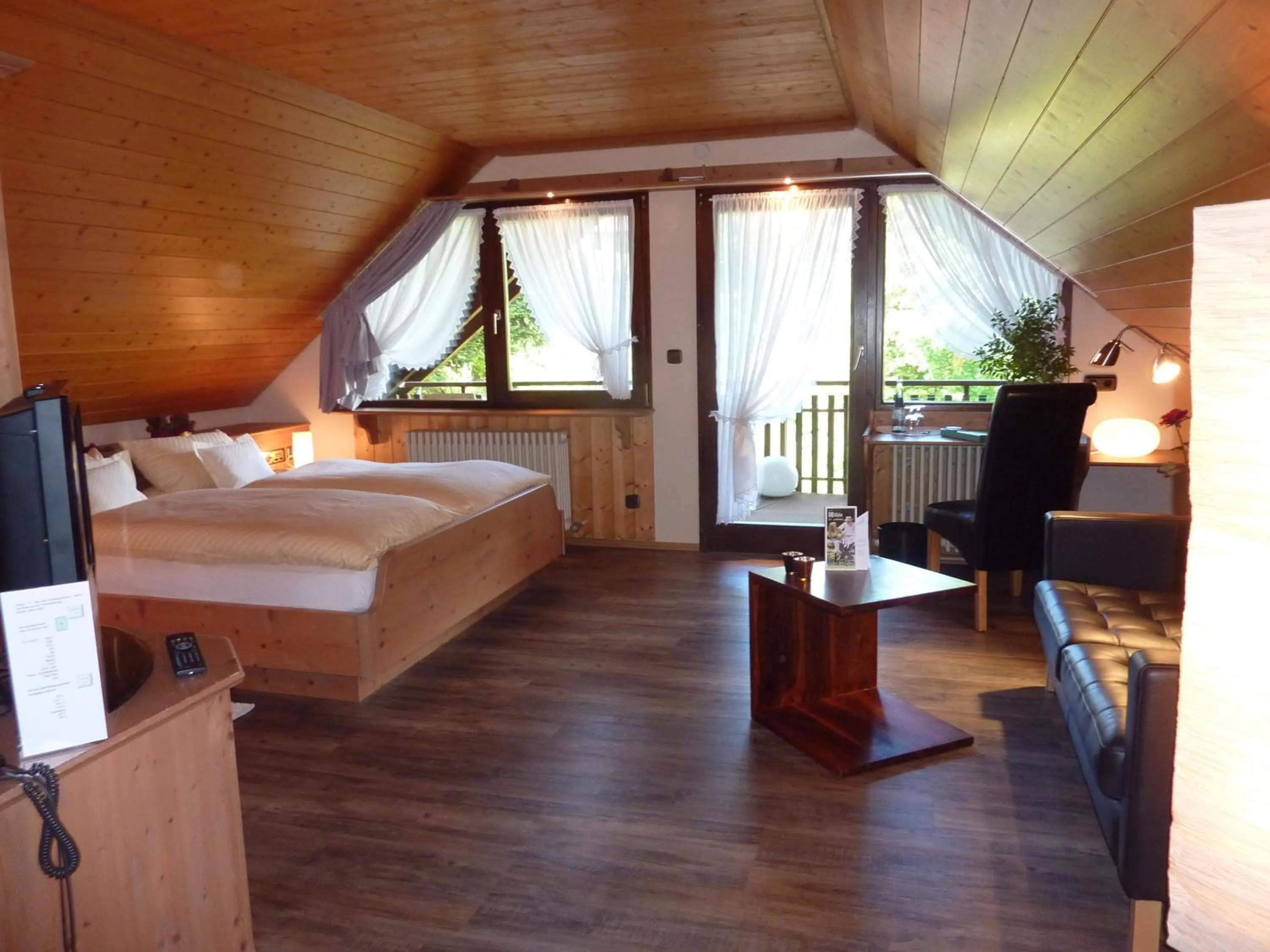 Photo of the whole room, Bed in Landhotel Mühle zu Gersbach