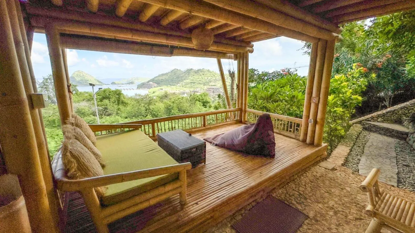 Balcony/Terrace in Elang Hillside Bamboo Villas