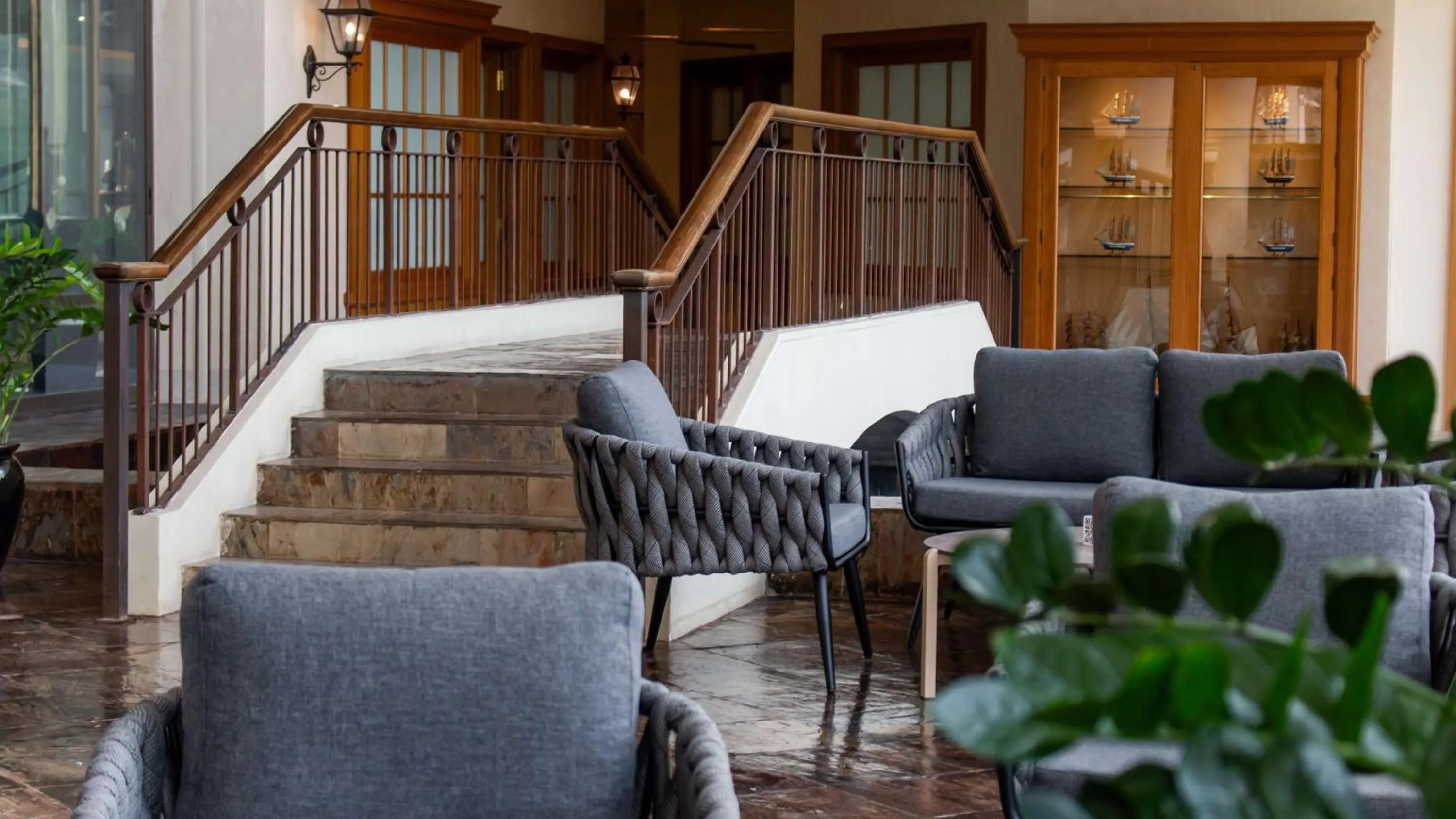 Restaurant/places to eat in Radisson Blu Hotel & Resort, Abu Dhabi Corniche