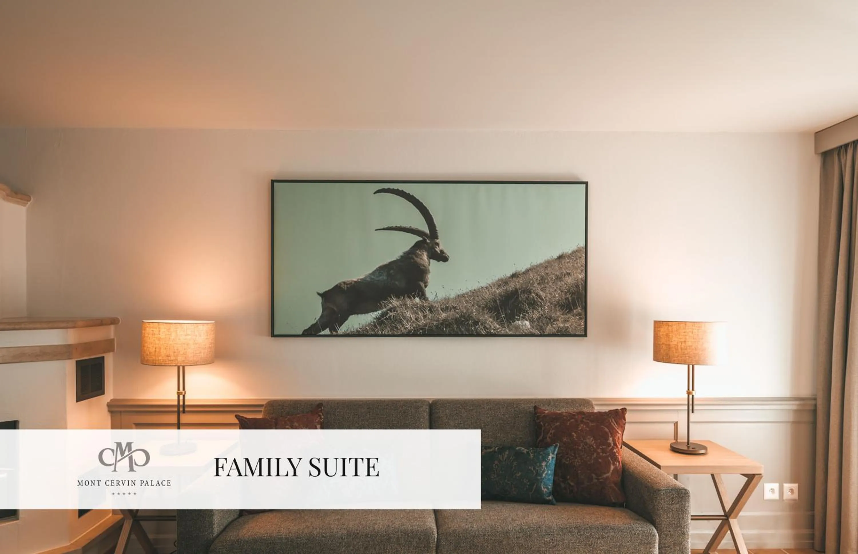 Living room in Mont Cervin Palace