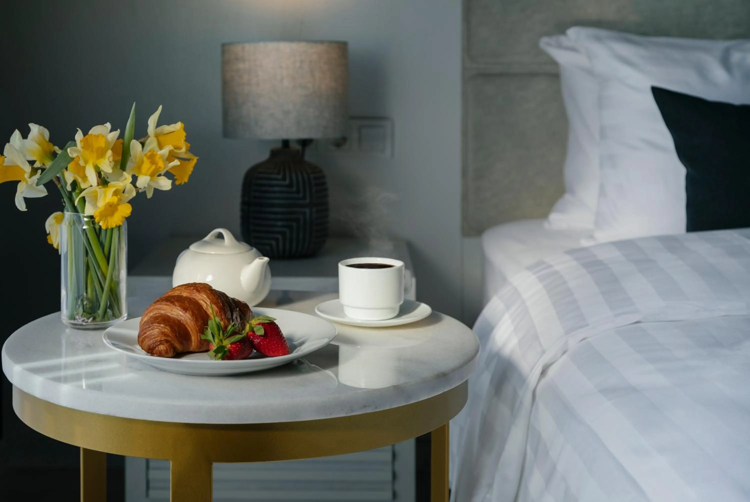 Breakfast, Bed in Original Boutique Aparthotel
