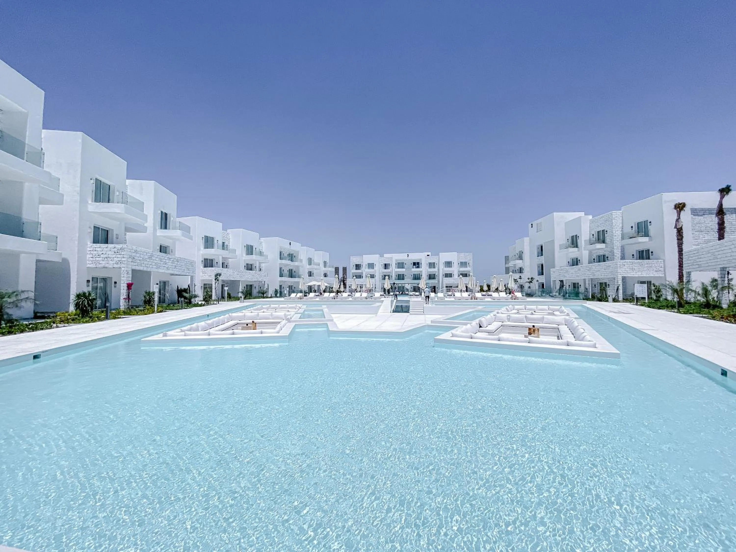 Pool view in Tanoak Resort