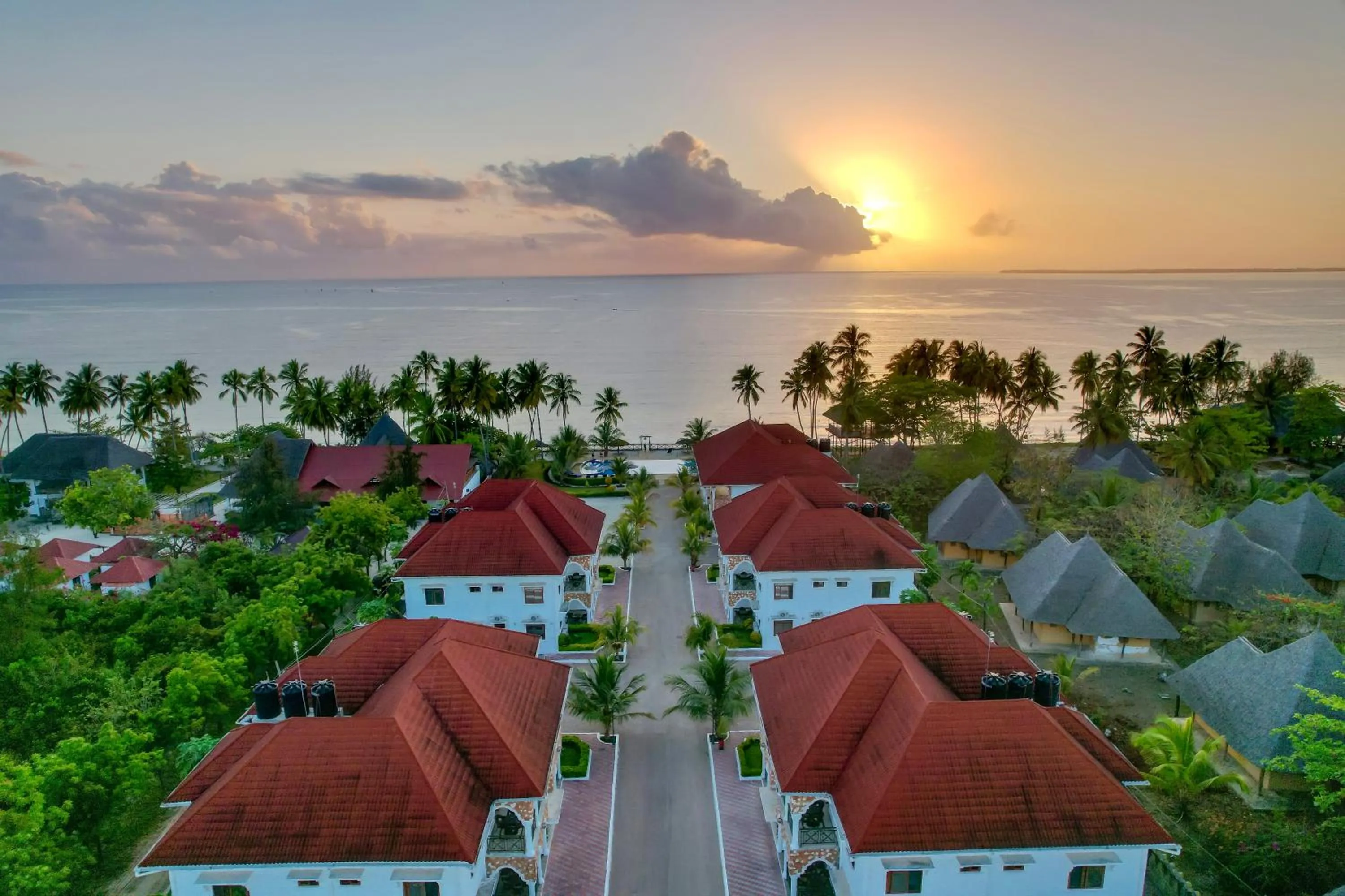 Bird's eye view in Sunny Palms Beach Bungalows