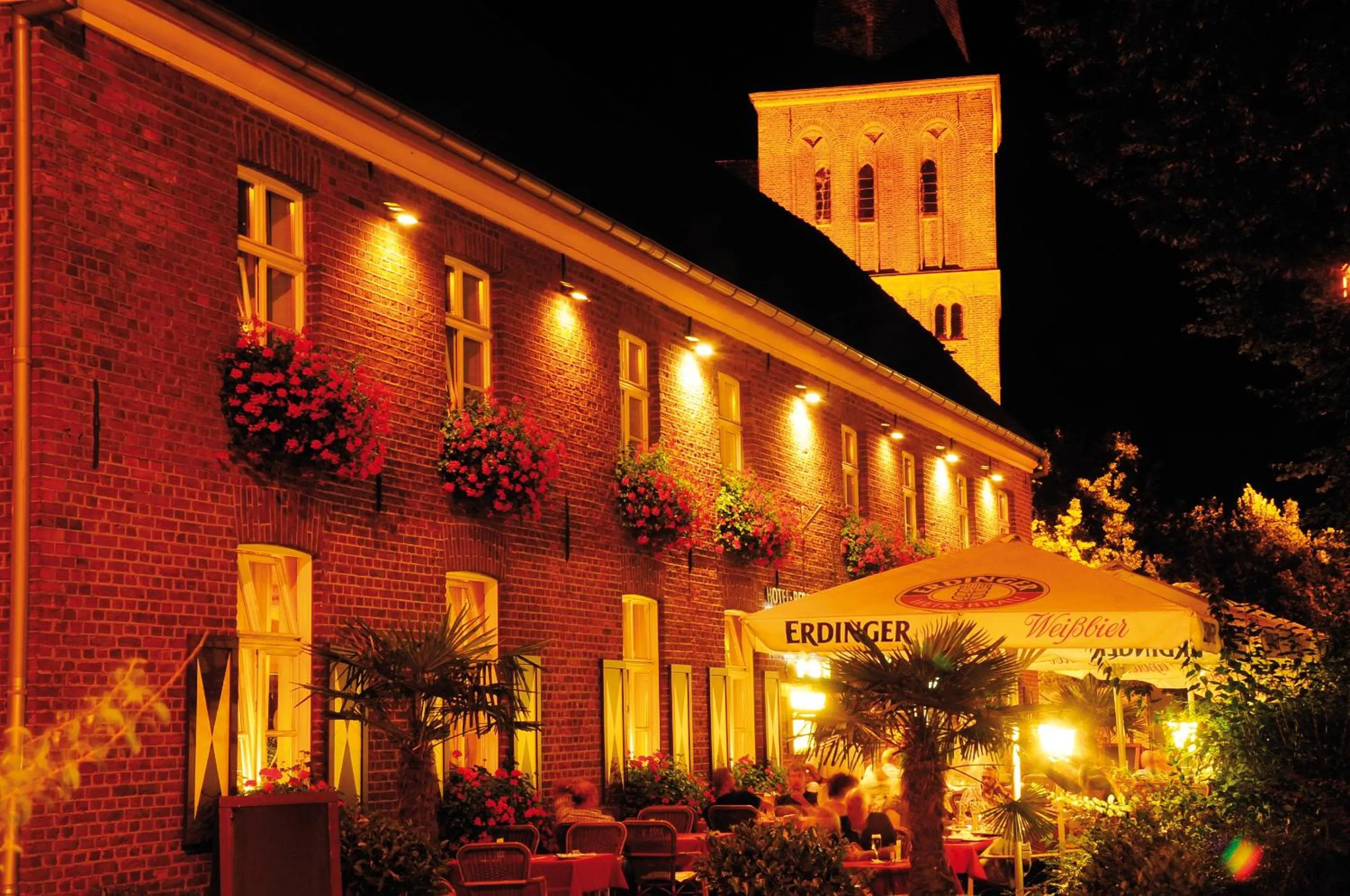 Restaurant/places to eat in Hotel Restaurant Doppeladler
