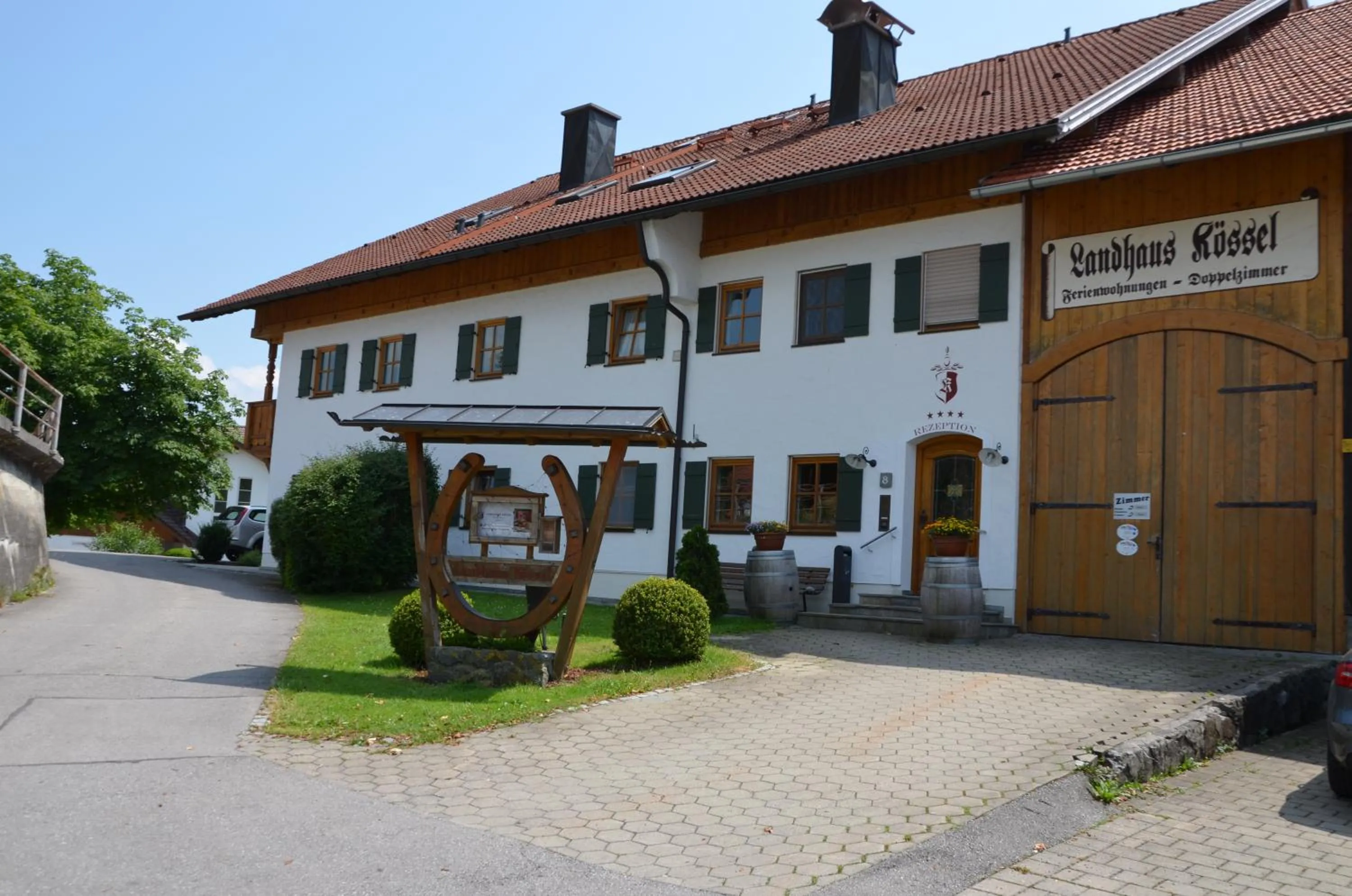 Facade/entrance in Landhaus Kössel