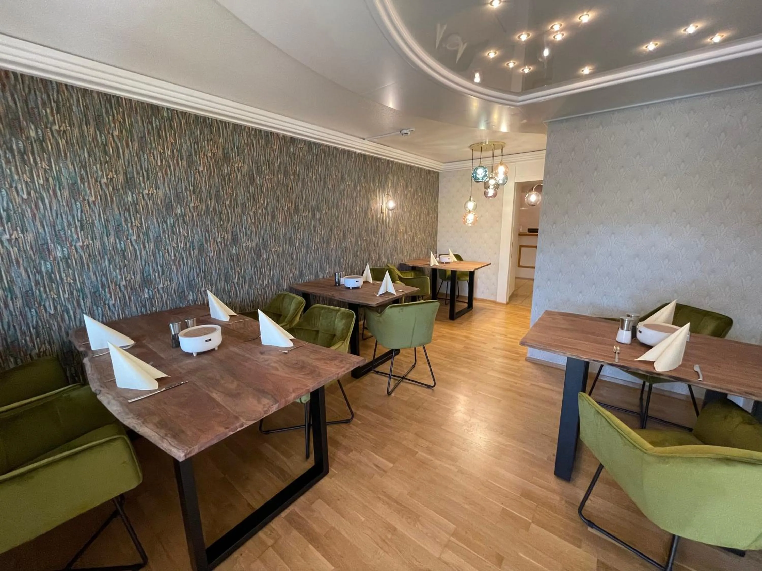 Restaurant/places to eat in Landhaus Kössel