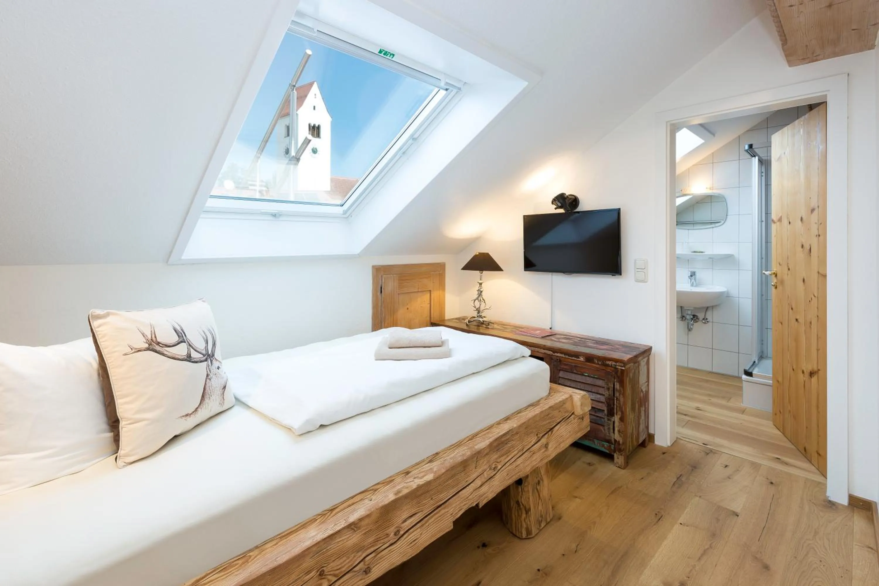 Photo of the whole room, Bed in Landhaus Kössel