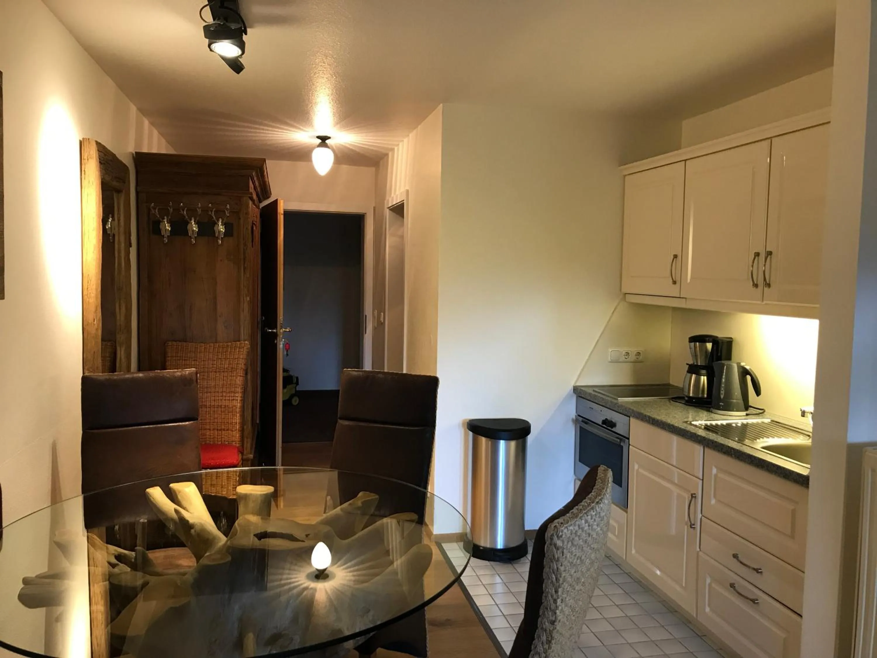 Kitchen or kitchenette in Landhaus Kössel