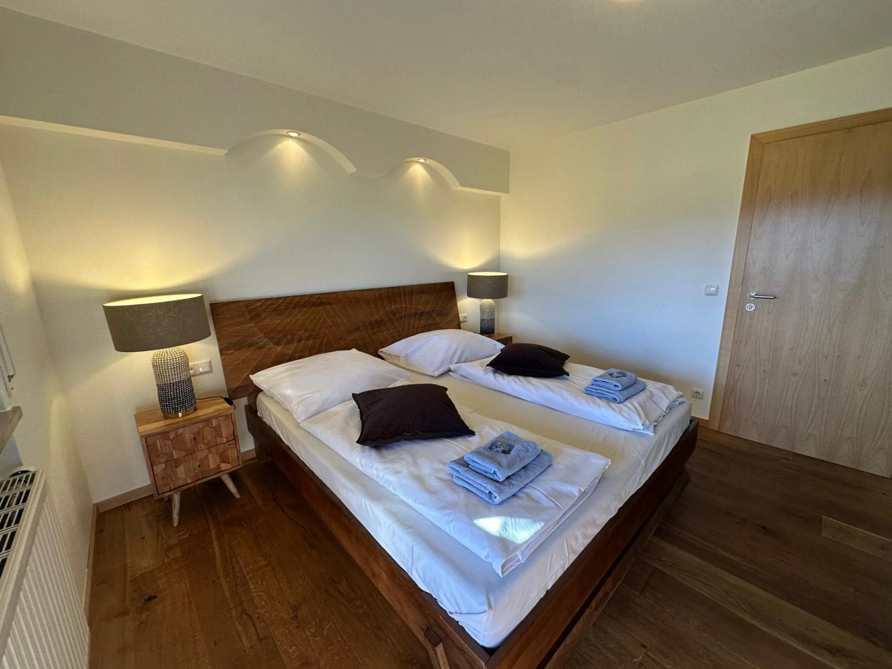 Bedroom, Bed in Landhaus Kössel