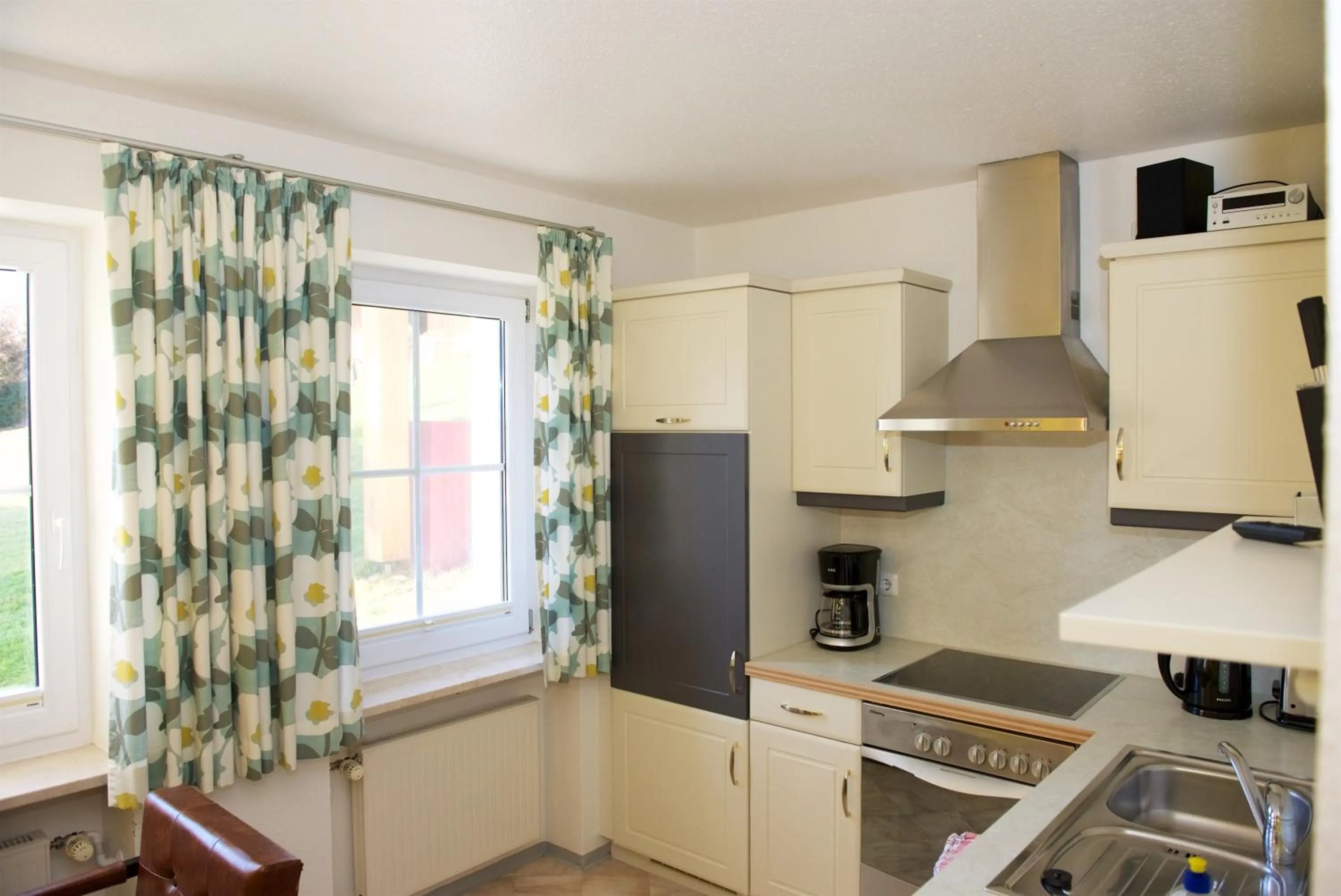 Kitchen or kitchenette in Landhaus Kössel