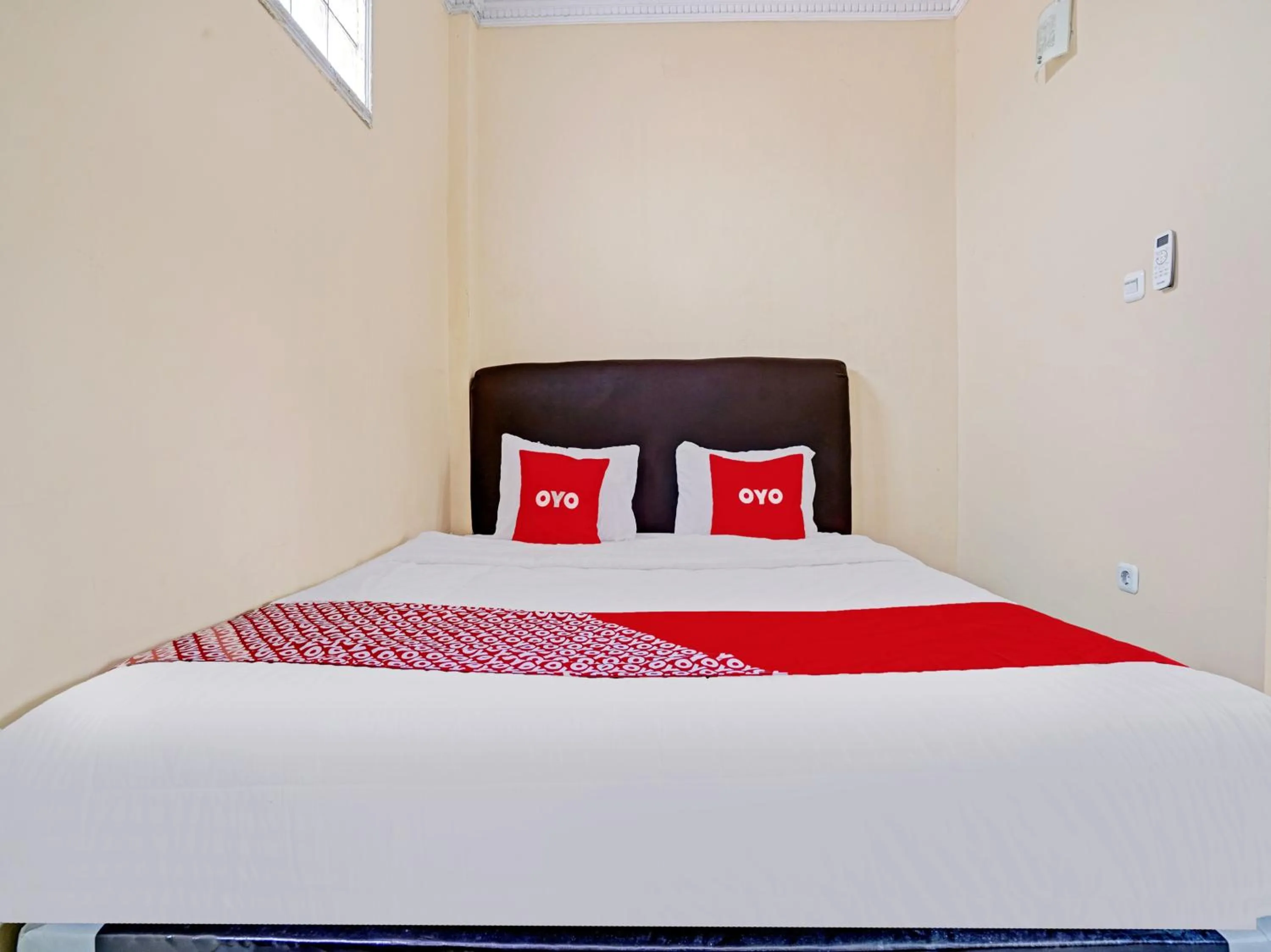 Bedroom in OYO 90416 Wisma Wayang Ajen Syariah