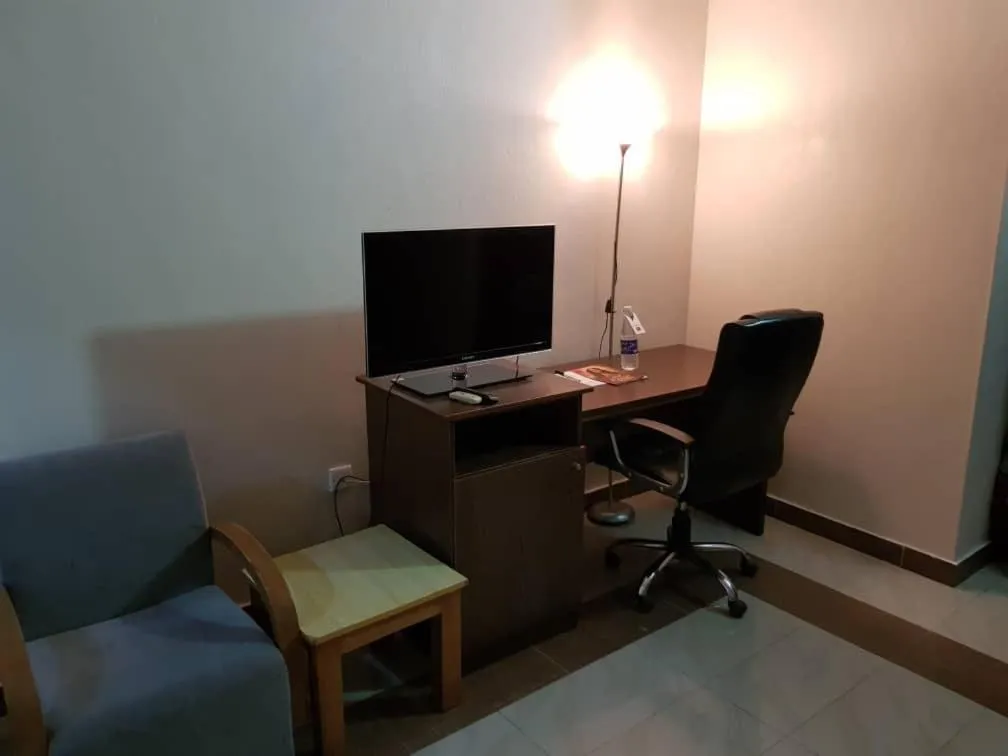 Library in Citilodge Hotel