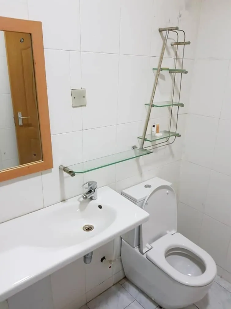 Decorative detail in Citilodge Hotel