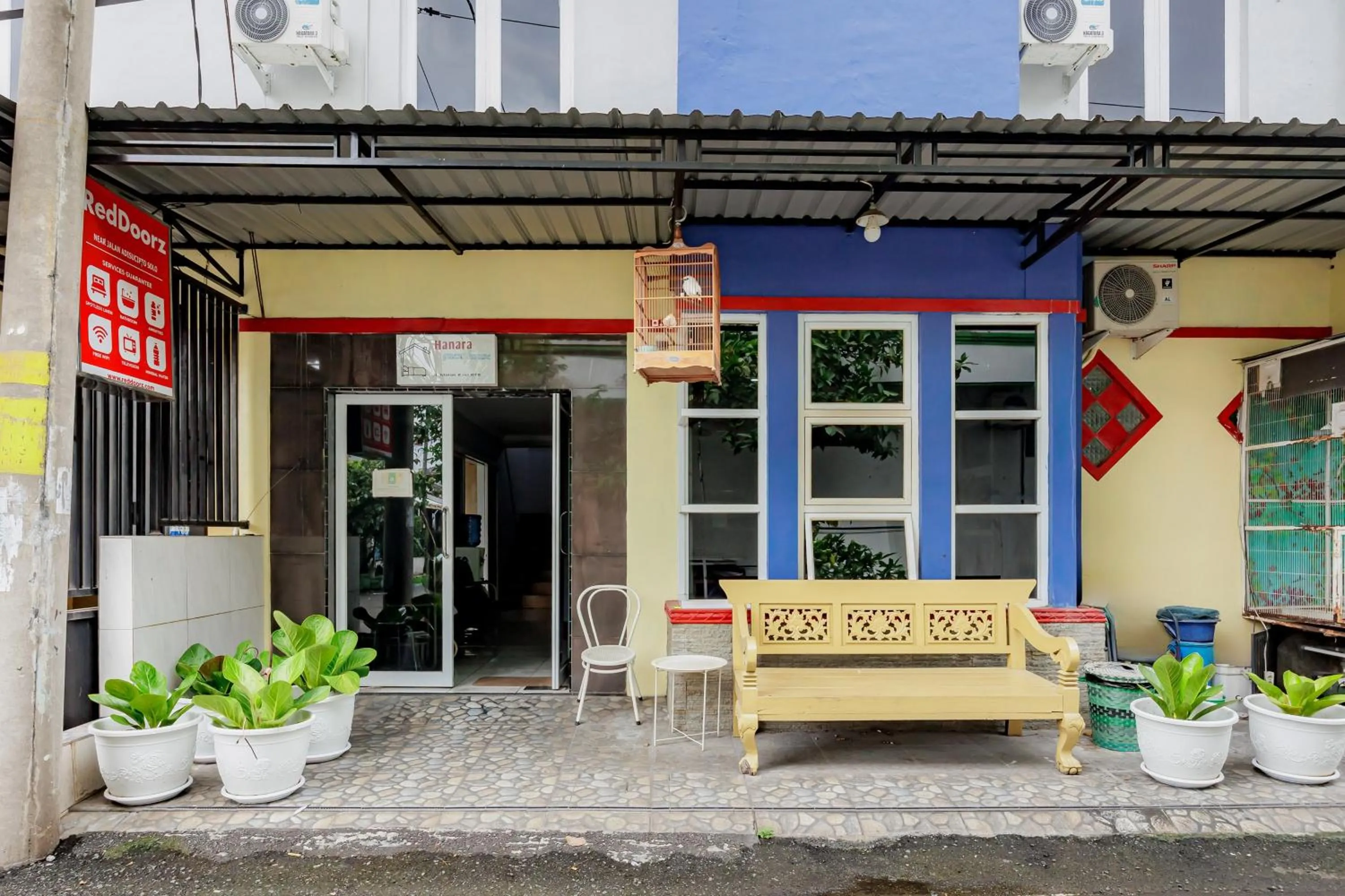 Facade/entrance in RedDoorz near Jalan Adi Sucipto Solo