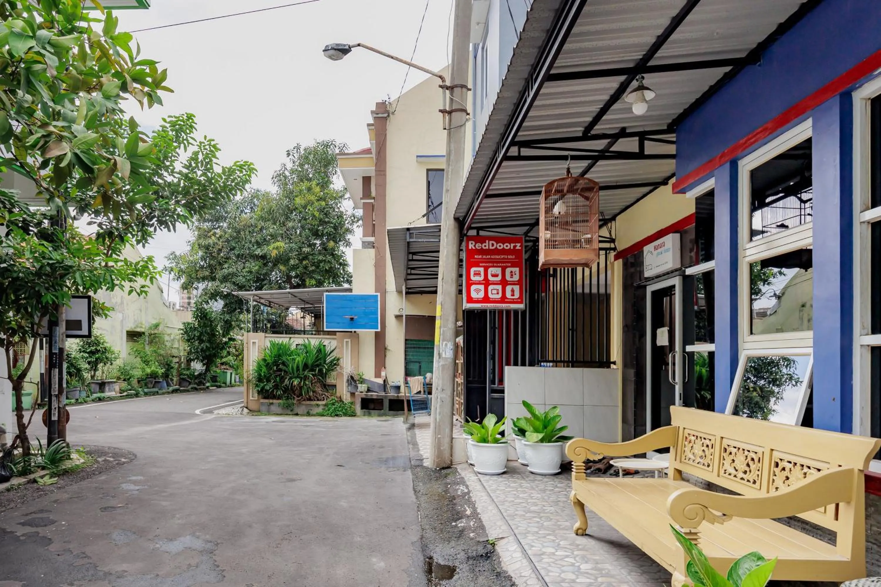 Facade/entrance in RedDoorz near Jalan Adi Sucipto Solo