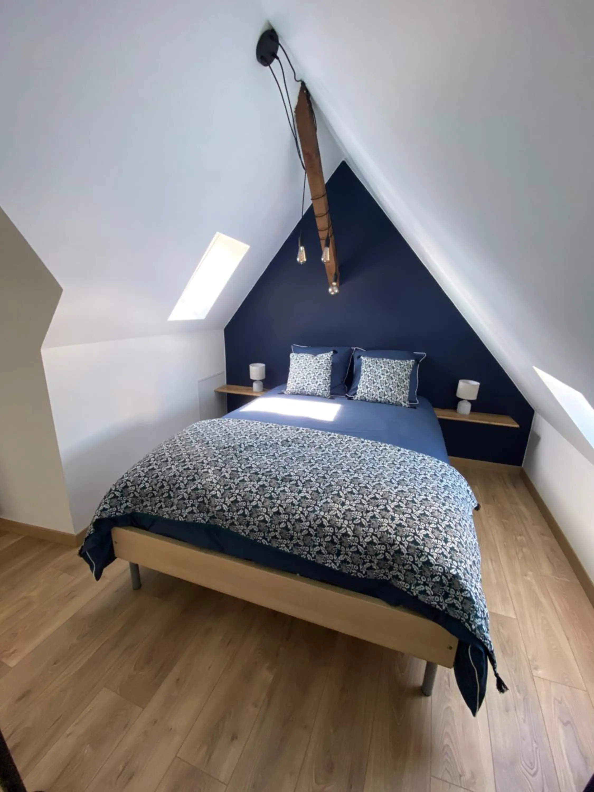 Bed in Meublé de tourisme, Les chambres du Beffroi