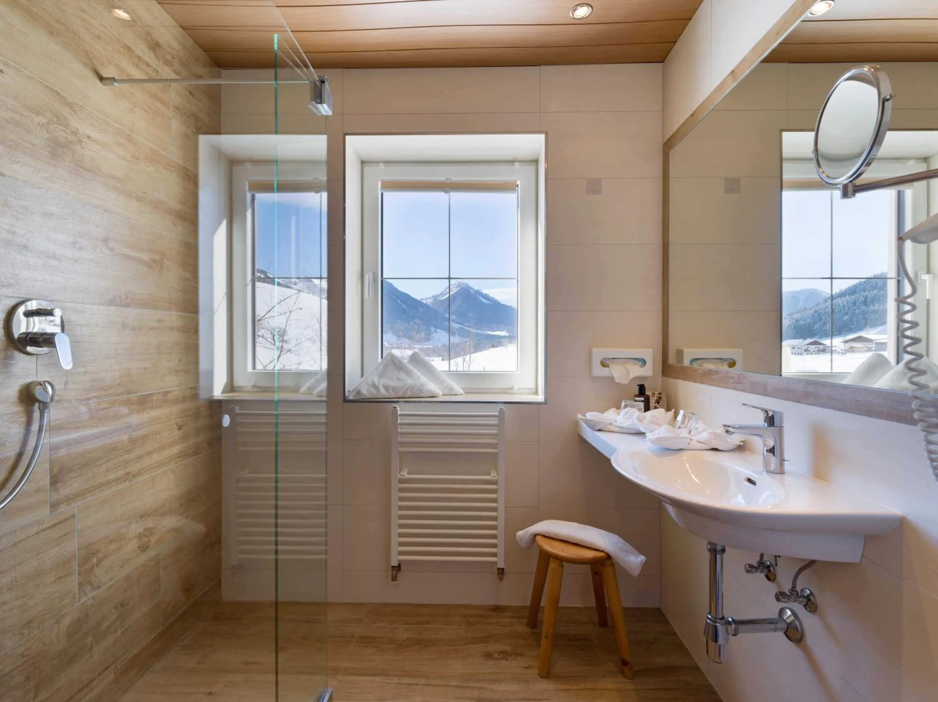 Bathroom in Hotel Frohnatur