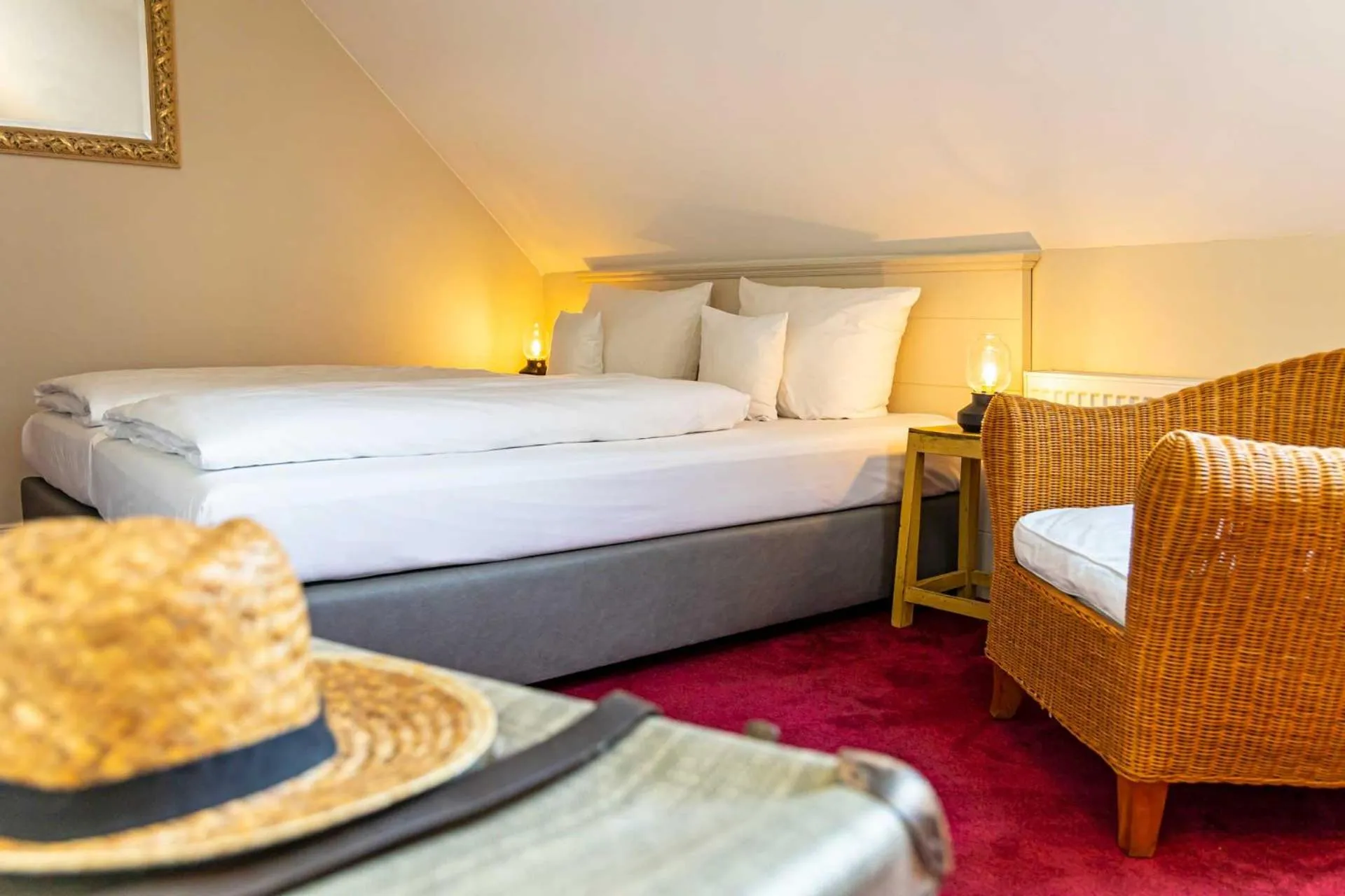 Bed in Romantik Hotel Friederikenhof Hotel Restaurant & Spa