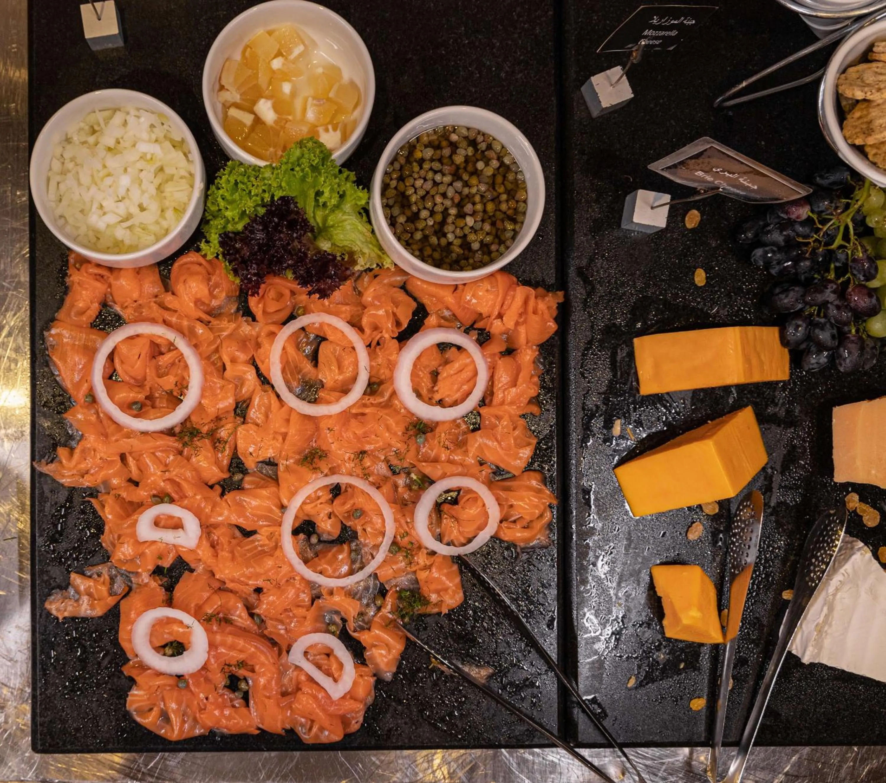 Restaurant/places to eat in Radisson Blu Martinez Beirut