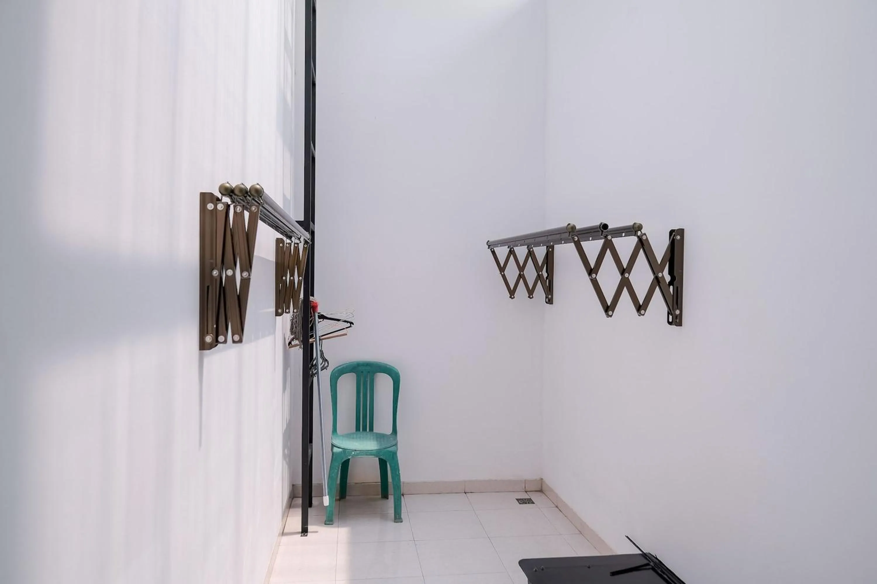 Property building in KoolKost near Jalan Veteran Raya (Minimum Stay 6 Nights)