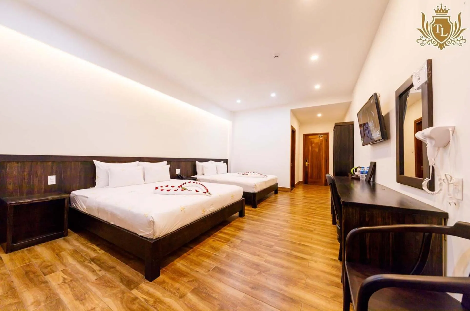 Bed in Thanh Loan 2 Da Lat Hotel