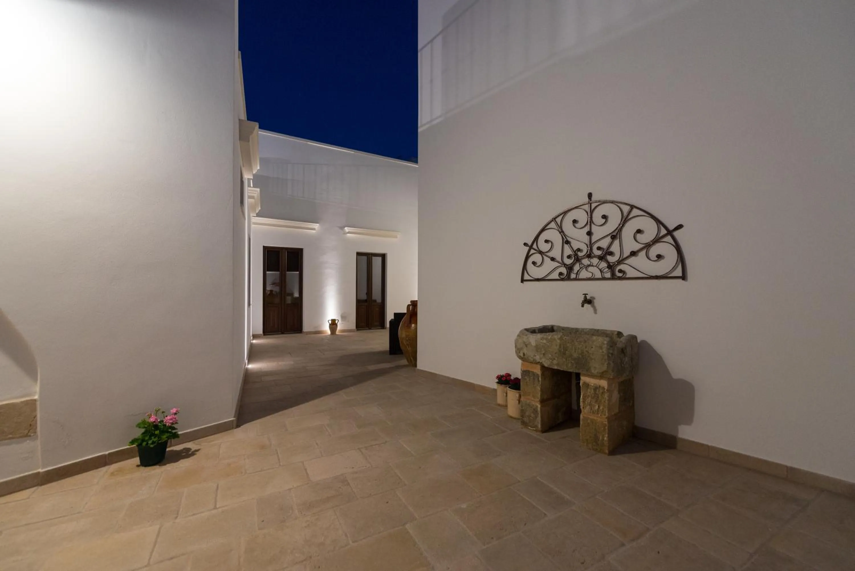 Donna Fiora Antica Dimora