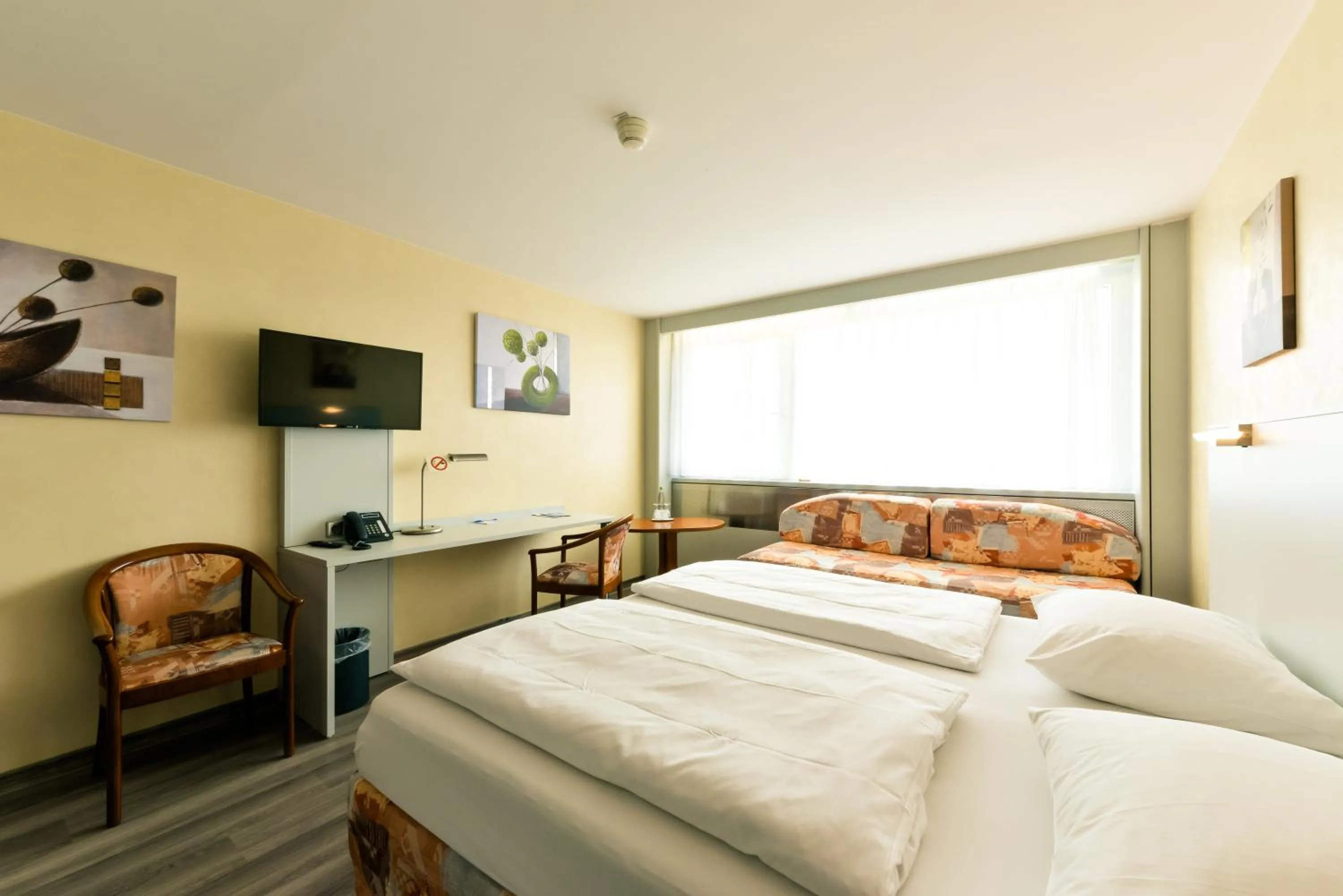 Bed in City Hotel Heilbronn