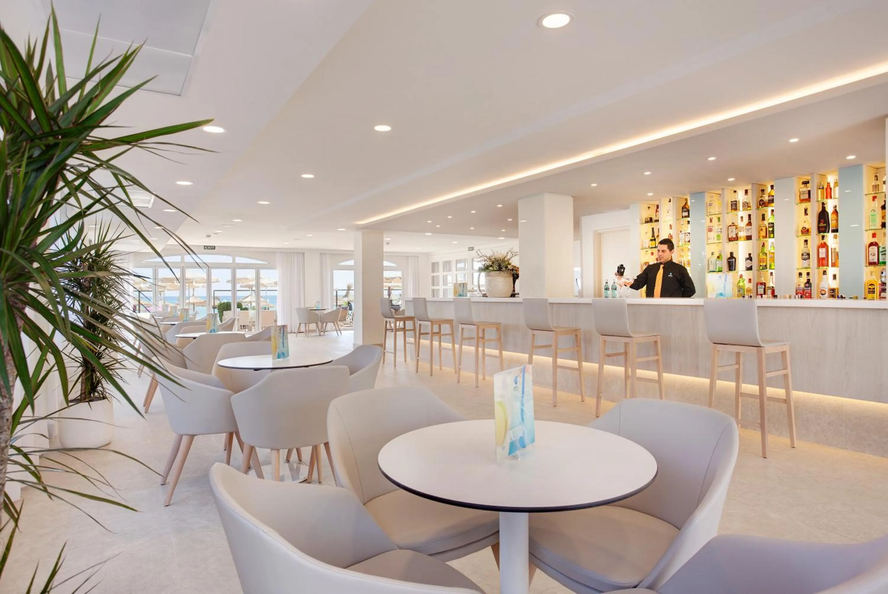 Lounge or bar in Grupotel Dunamar