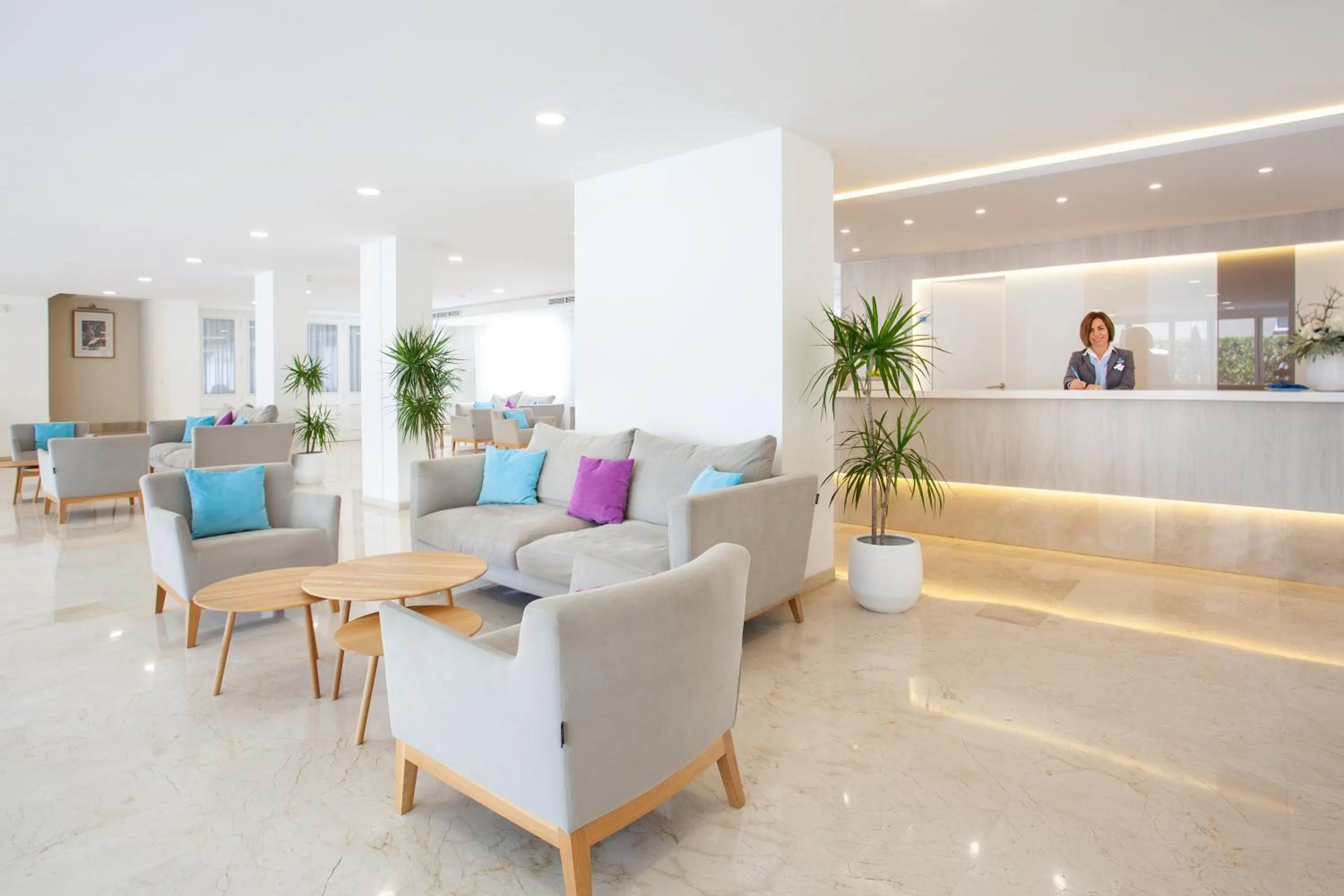 Lobby or reception in Grupotel Dunamar