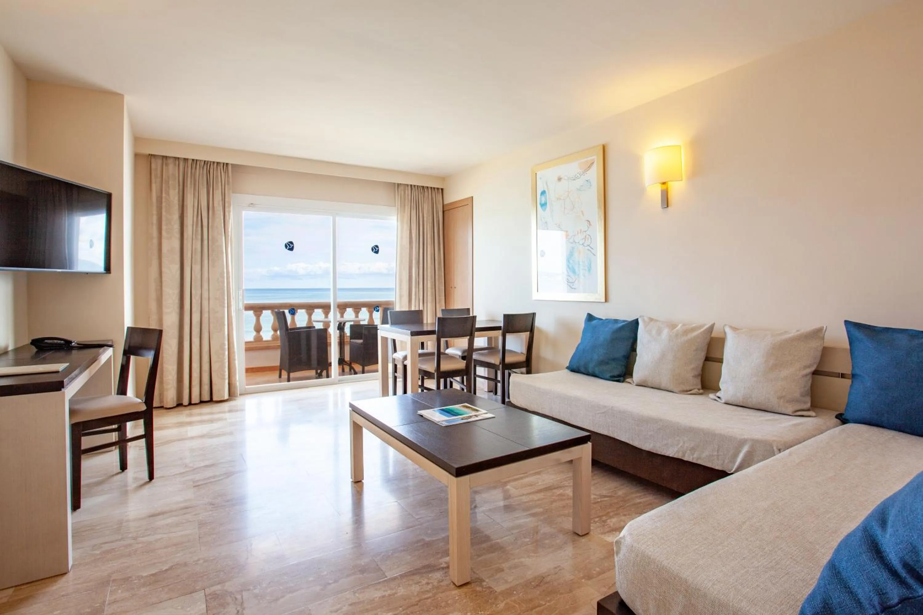 Living room in Grupotel Dunamar