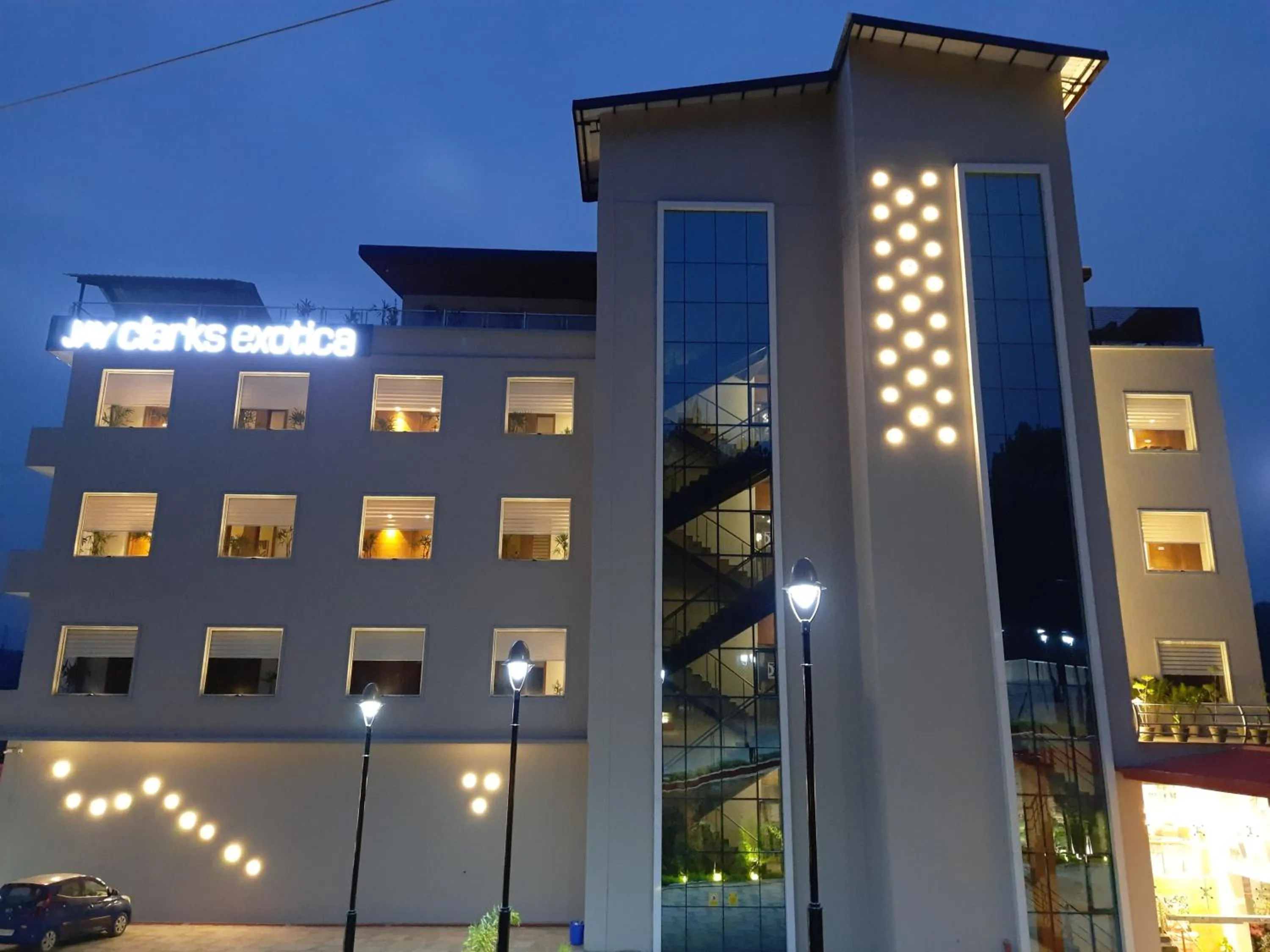 Property building in Jay Clarks Exotica