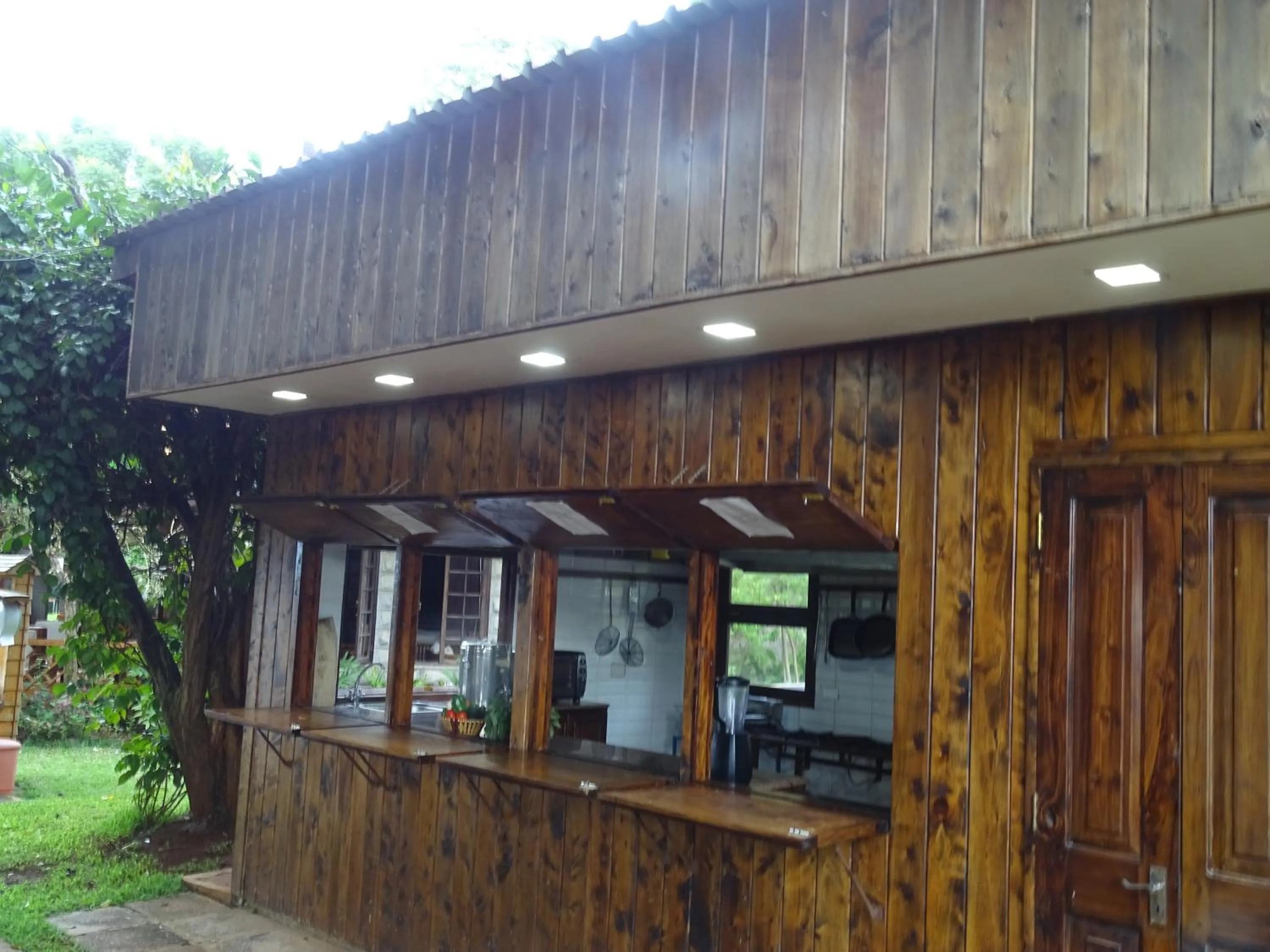 Property building in Le Pristine Wellness and Healing Hotel