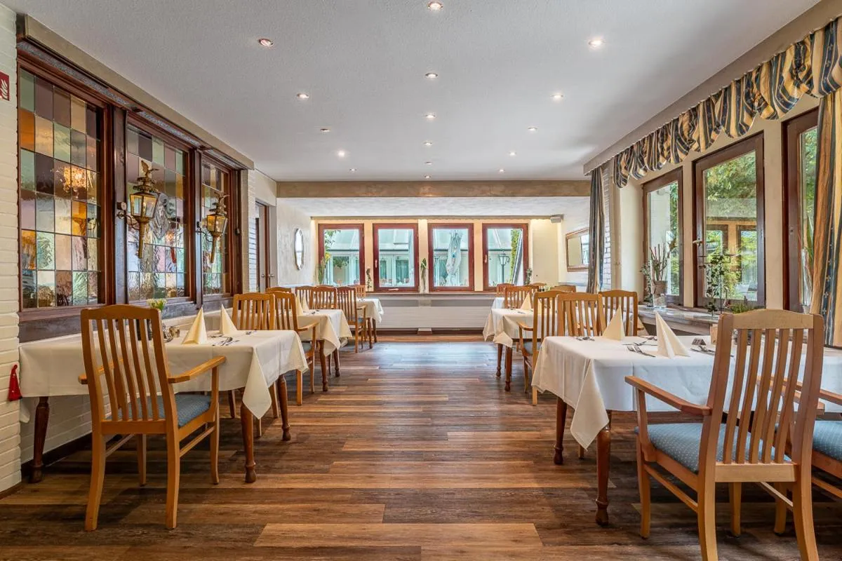 Restaurant/places to eat in Hotel Zur Heidschnucke