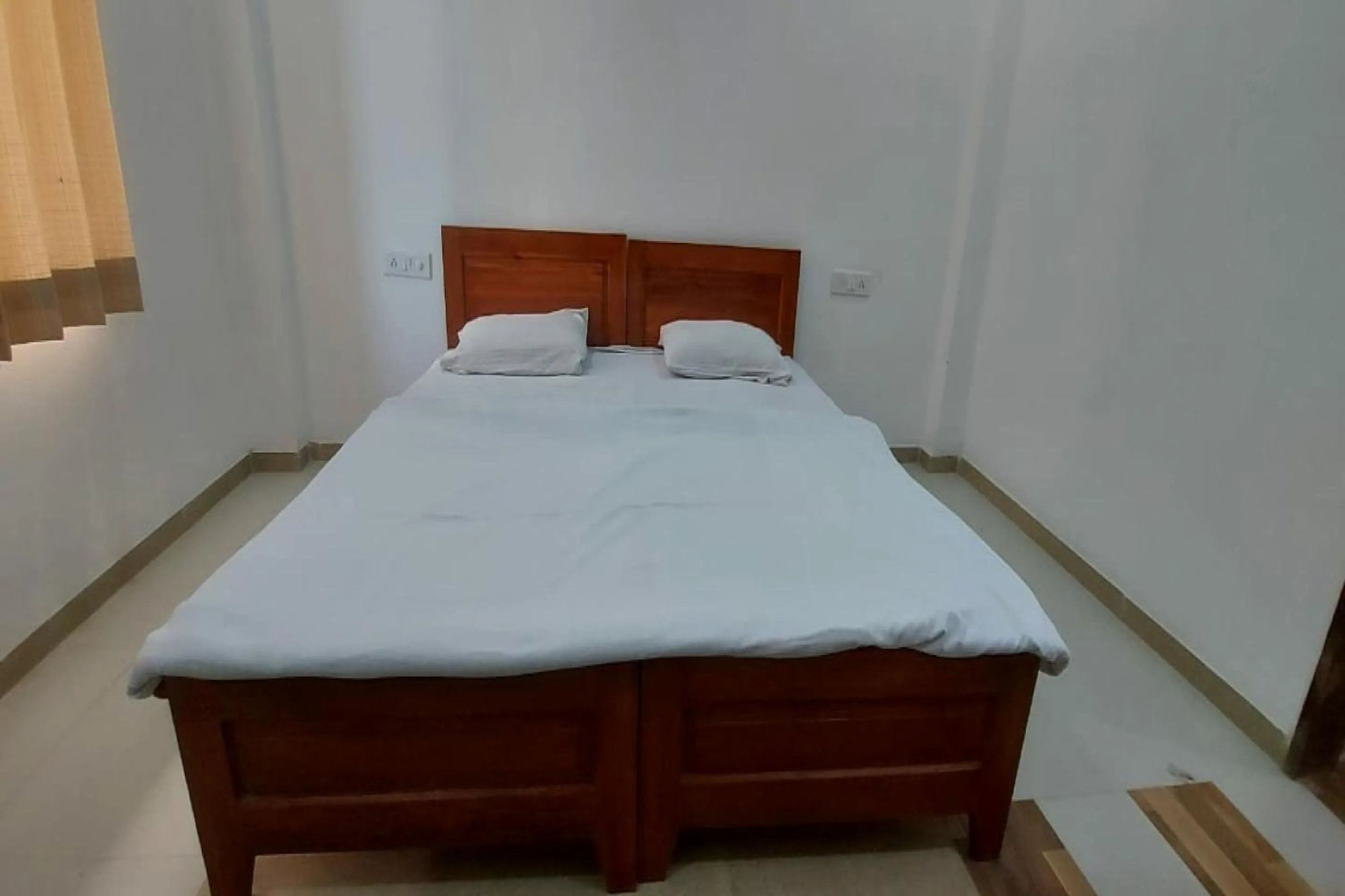 Bedroom, Bed in SPOT ON by OYO Shyam Dharamshala