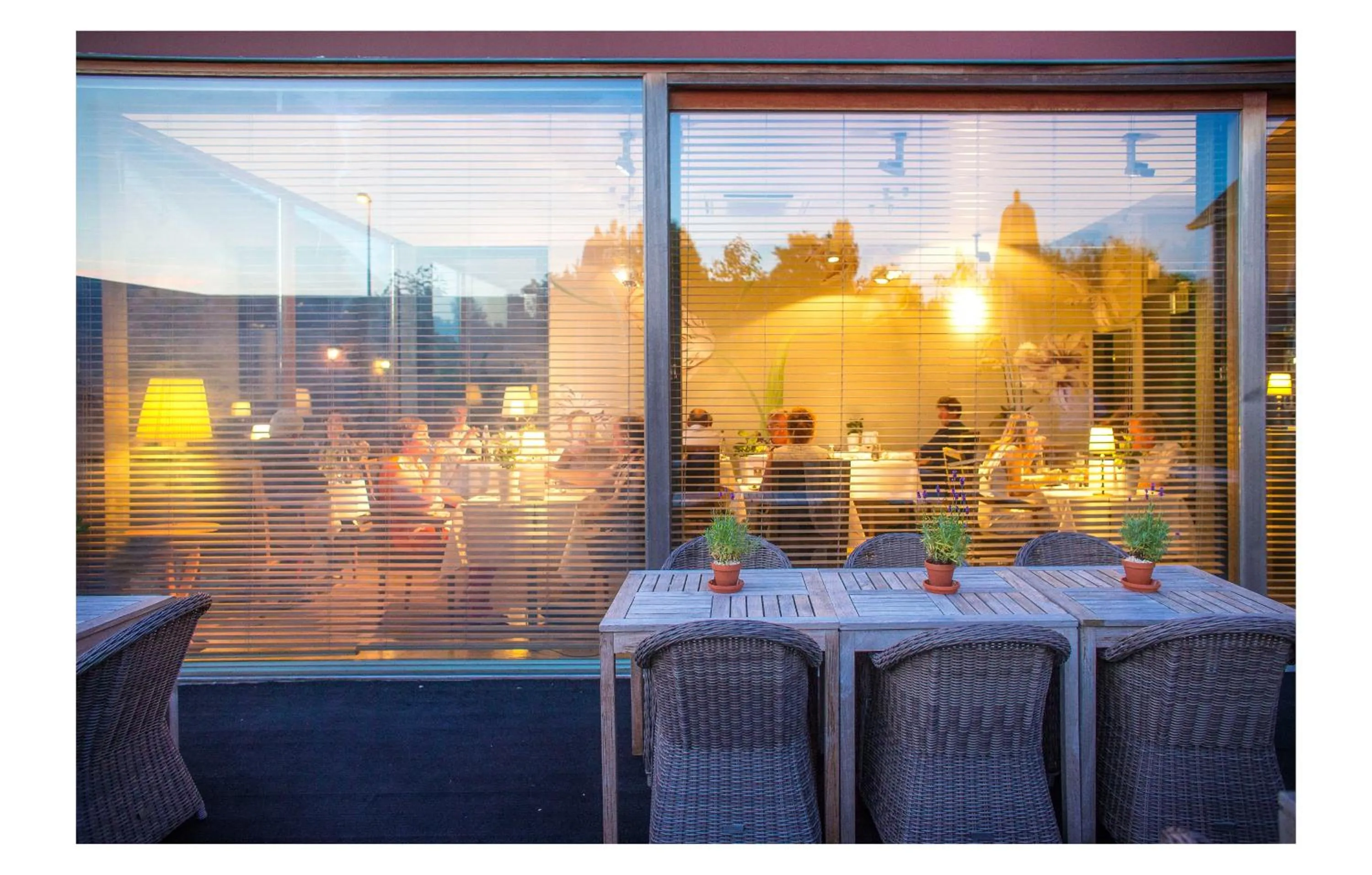 Property building in Hotel Restaurant Vous lé Vous