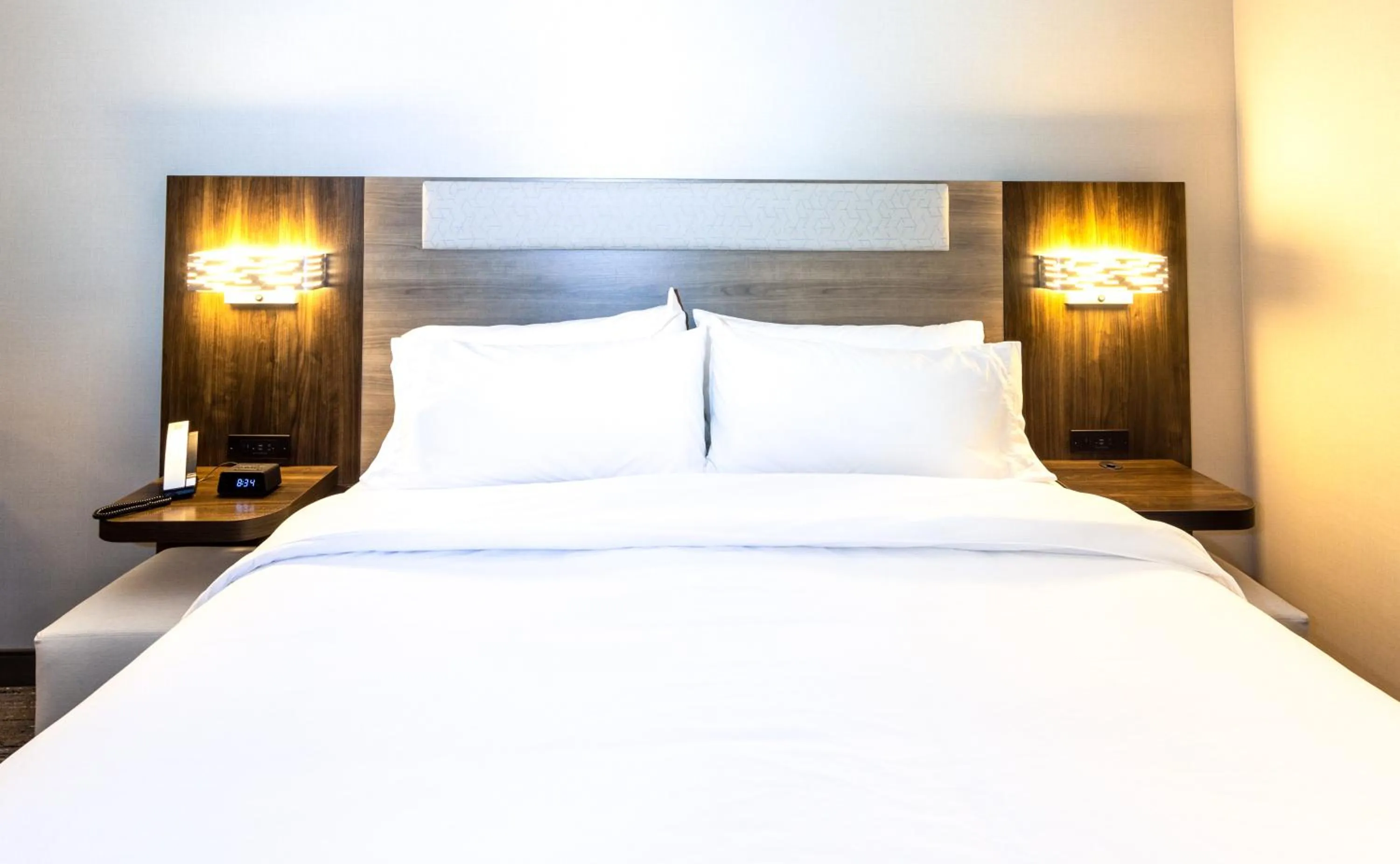 Bed in Holiday Inn Express & Suites - Harrisonburg University Area by IHG