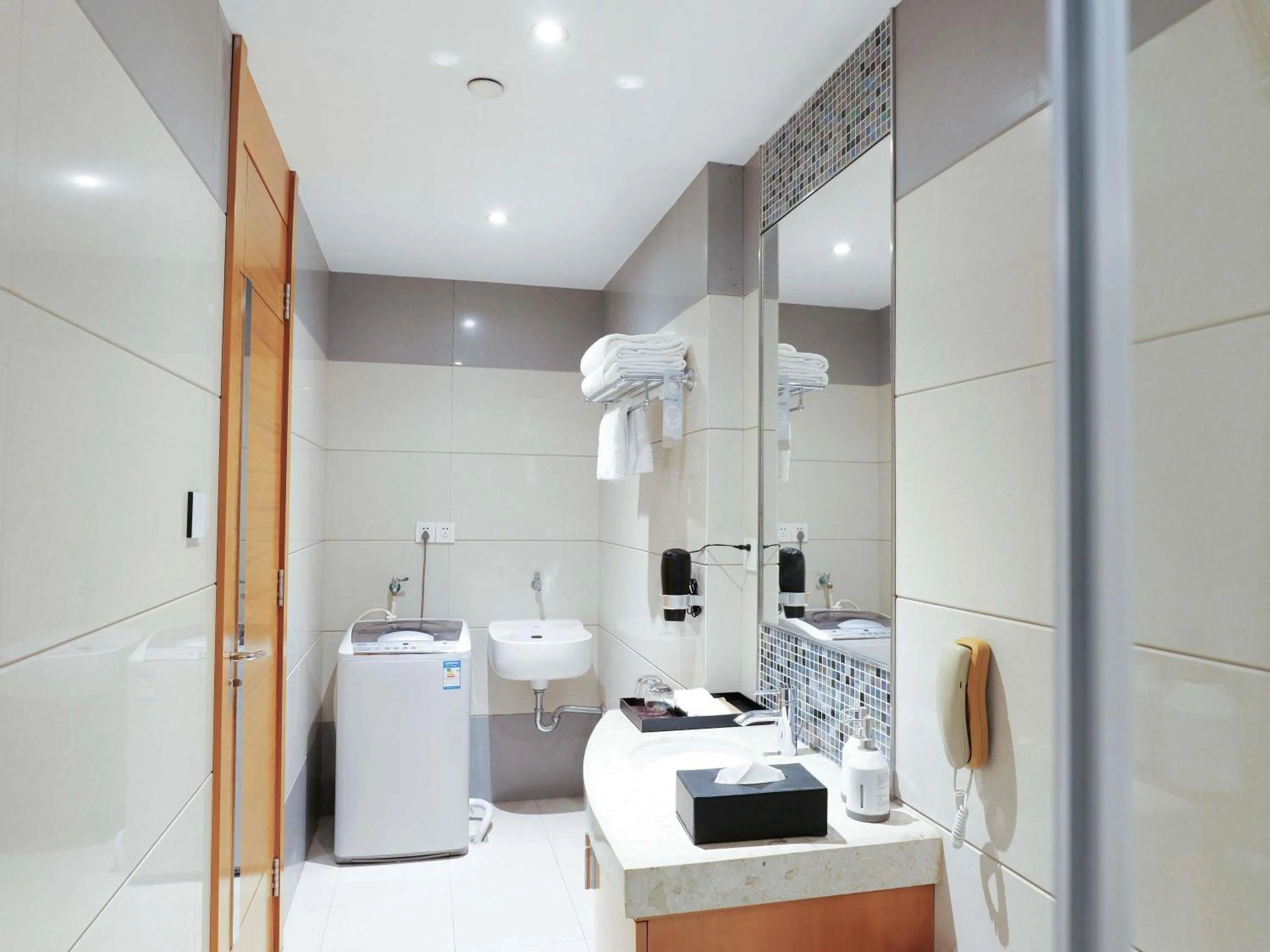 Bedroom in Swissotel Foshan, Guangdong