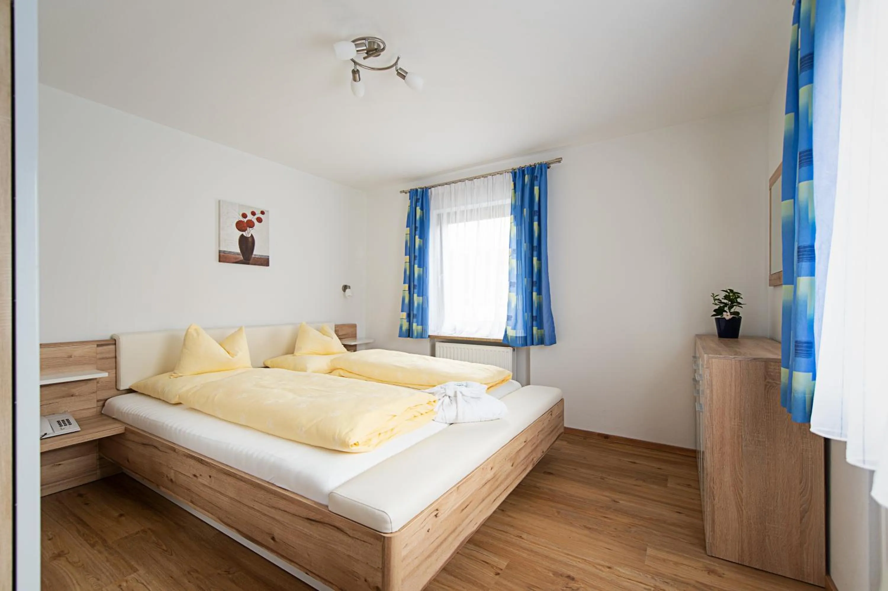 Photo of the whole room, Bed in Hotel-Restaurant Stefanihof