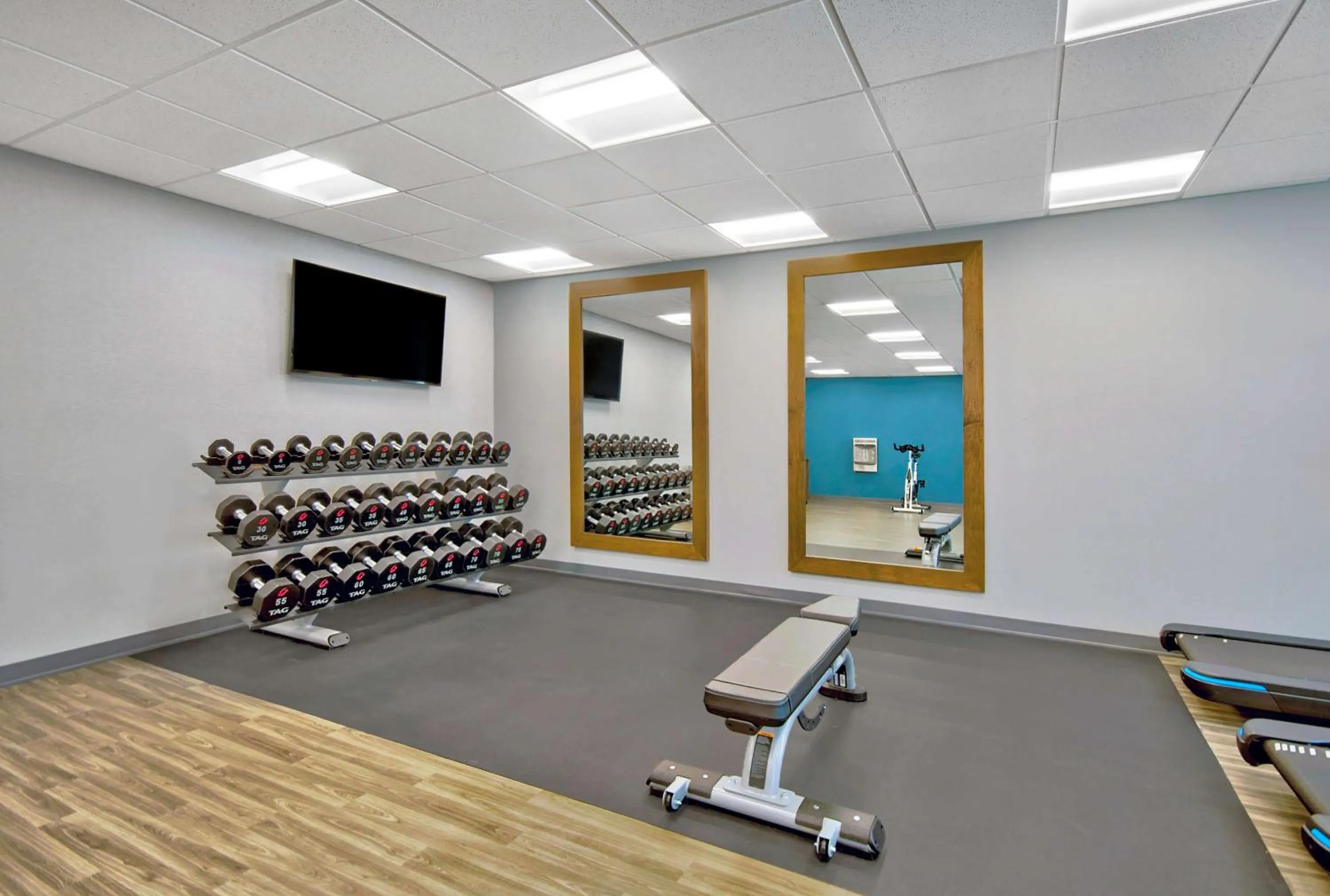Fitness centre/facilities in Hampton Inn Abingdon, Va