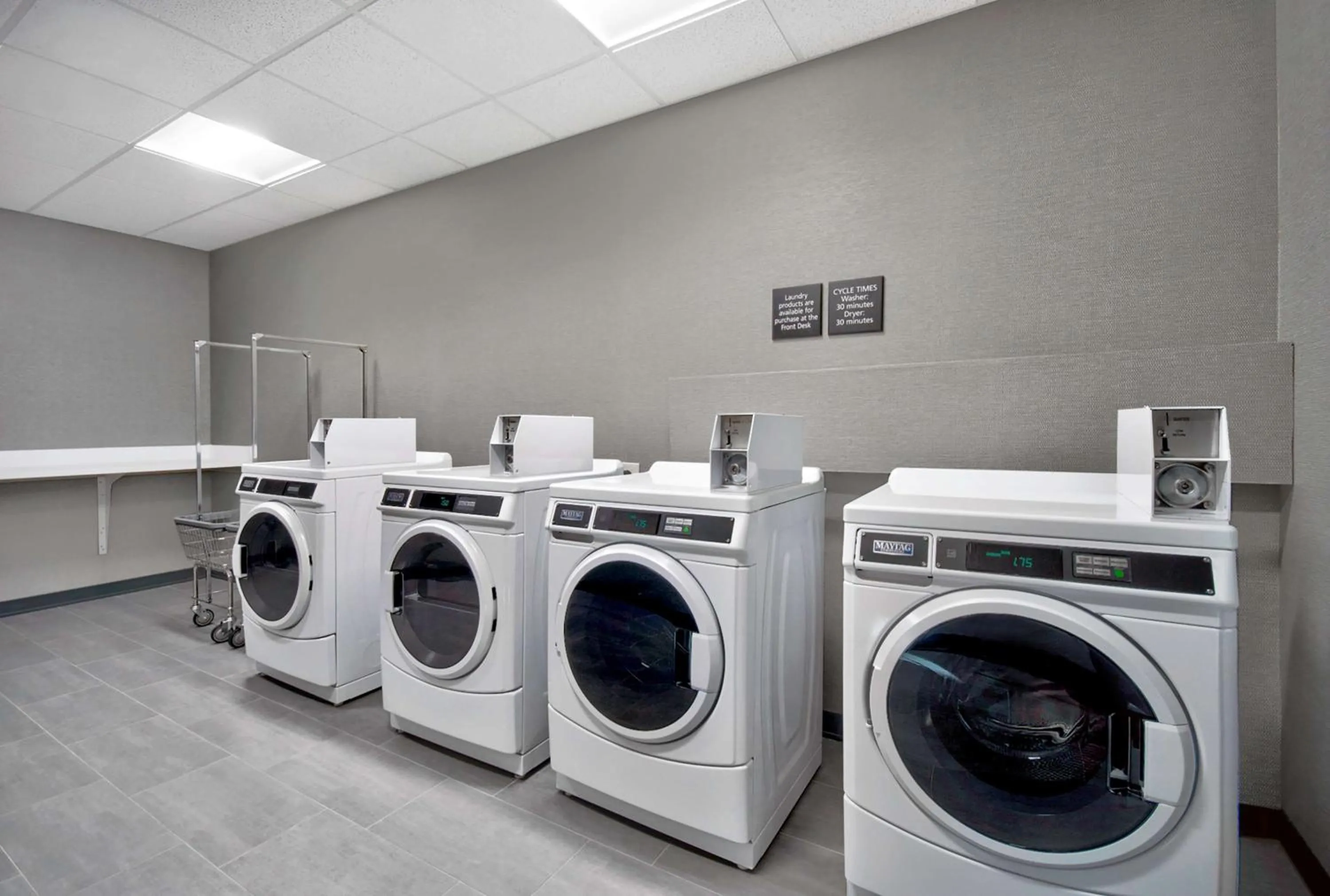 Property building in Hampton Inn Abingdon, Va