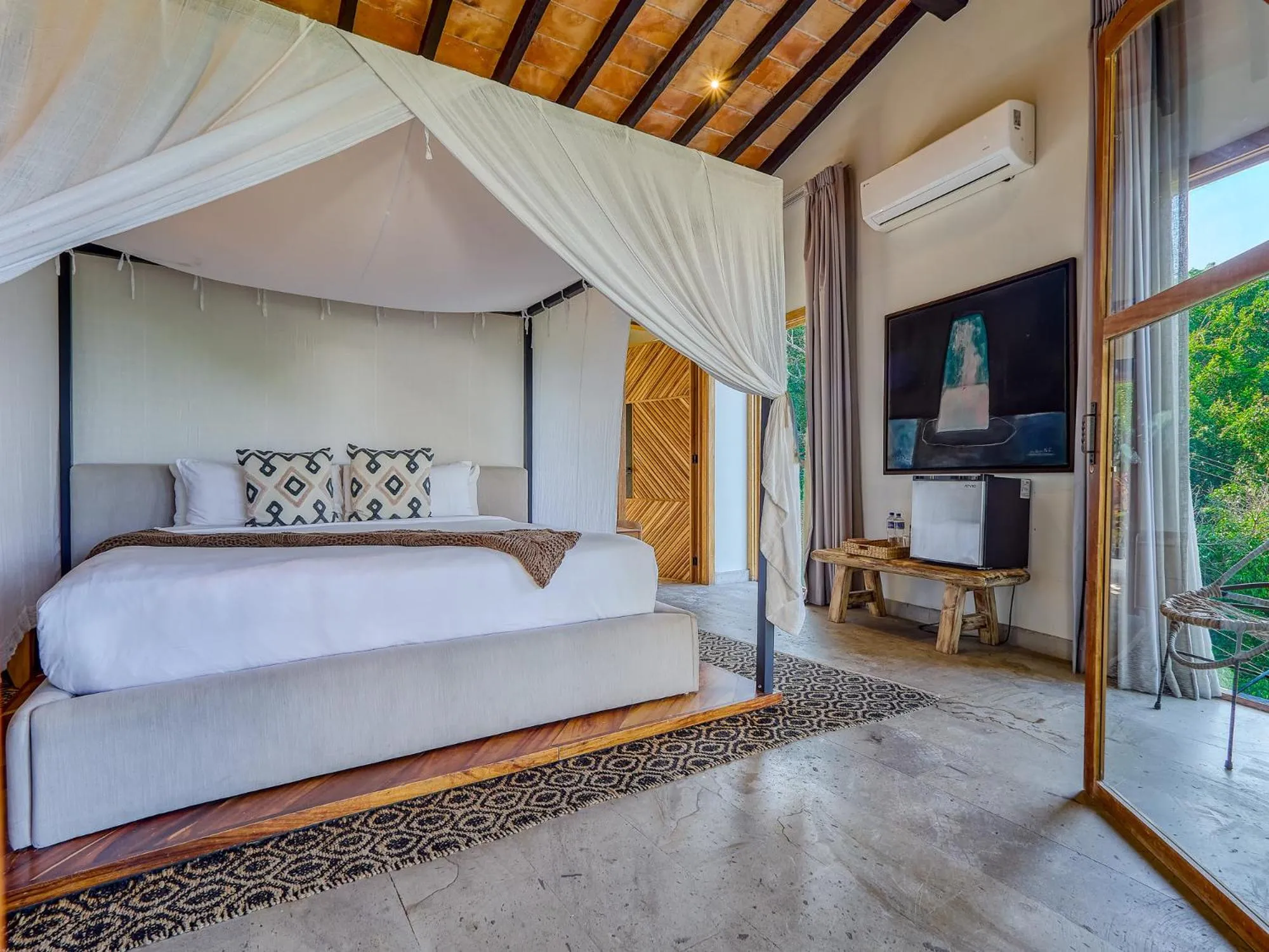 Photo of the whole room, Bed in Maxwell Residences at Indah