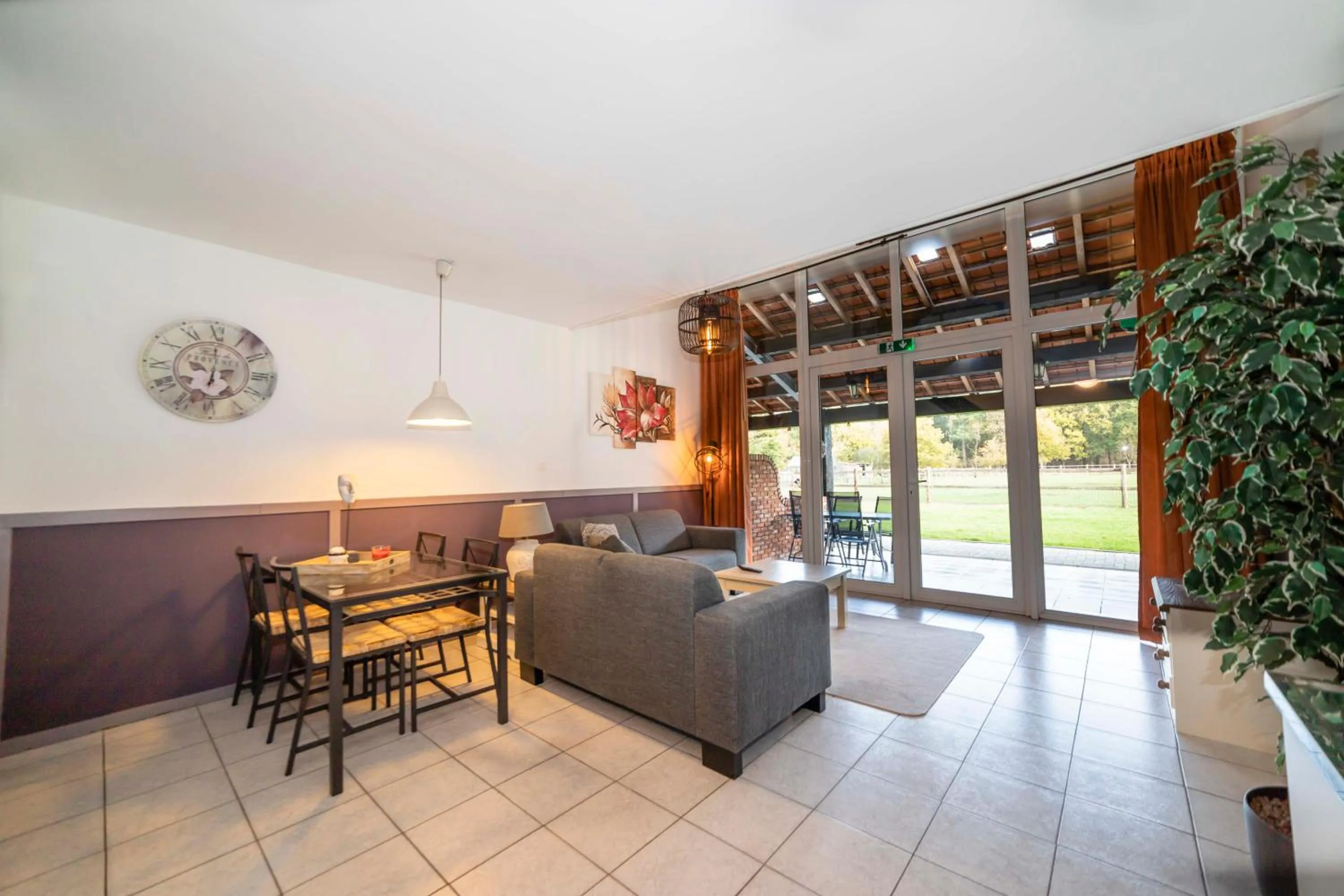 Guests in B&B De Kroonhoeve