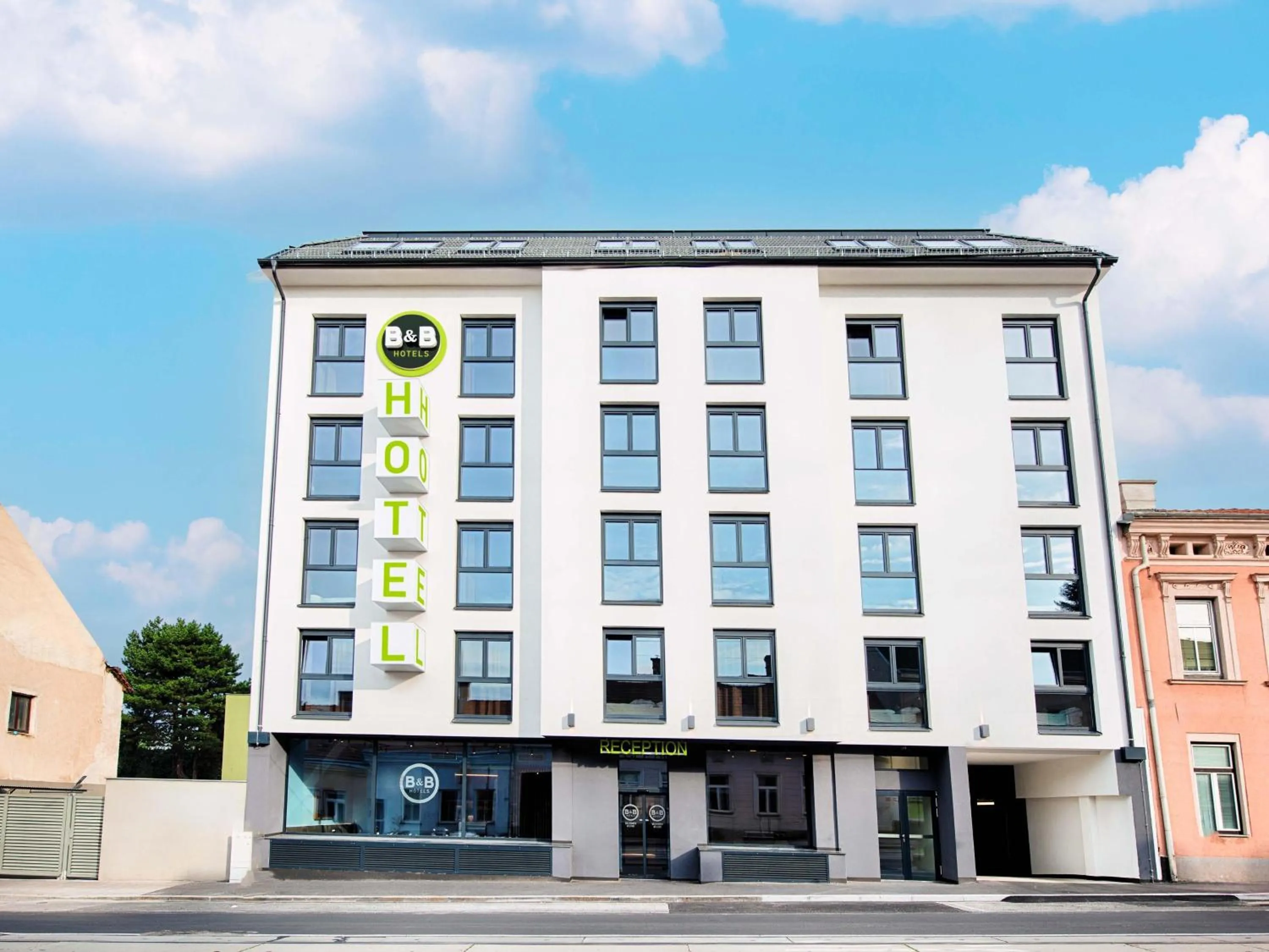 Property building in B&B Hotel Wien-Meidling