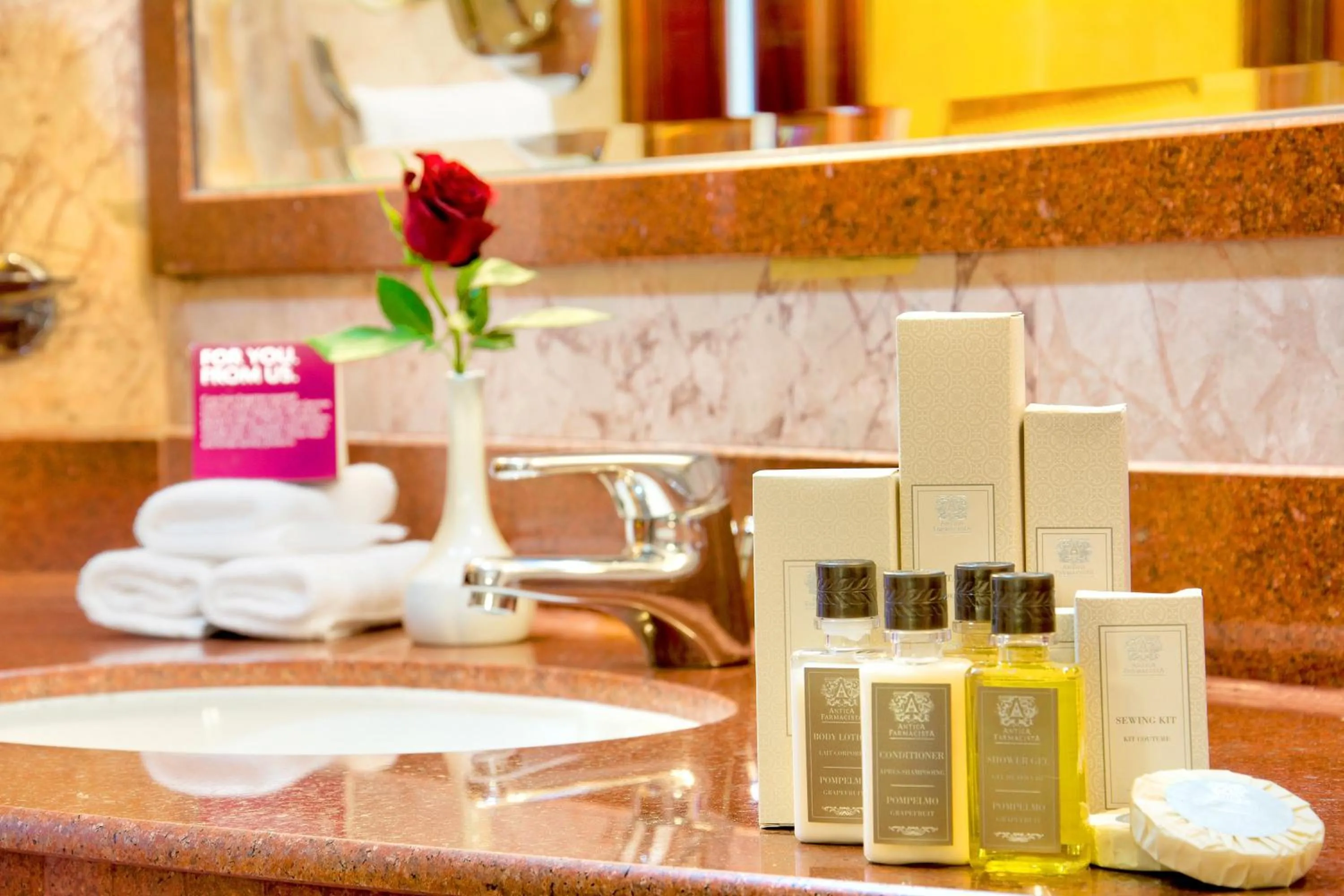 Photo of the whole room in Crowne Plaza Resort Salalah by IHG