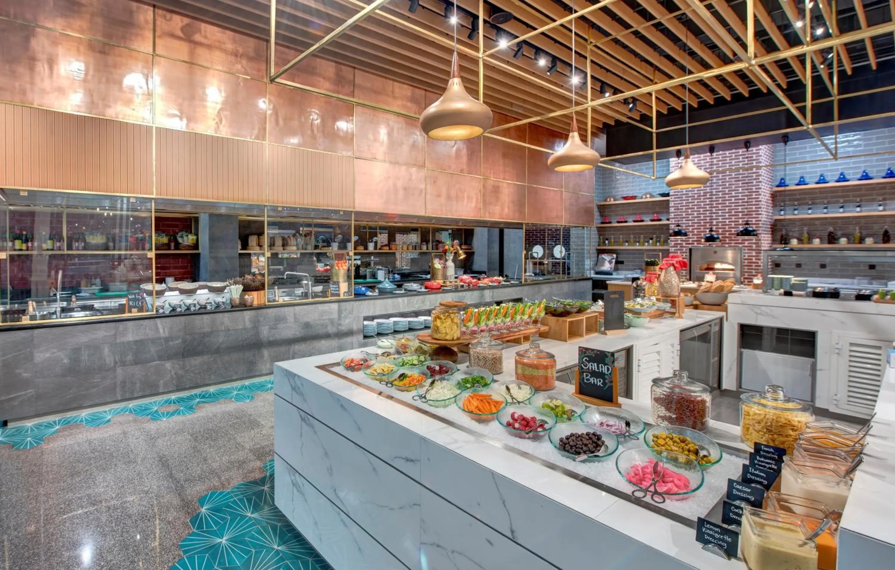 Restaurant/places to eat in Crowne Plaza Resort Salalah by IHG